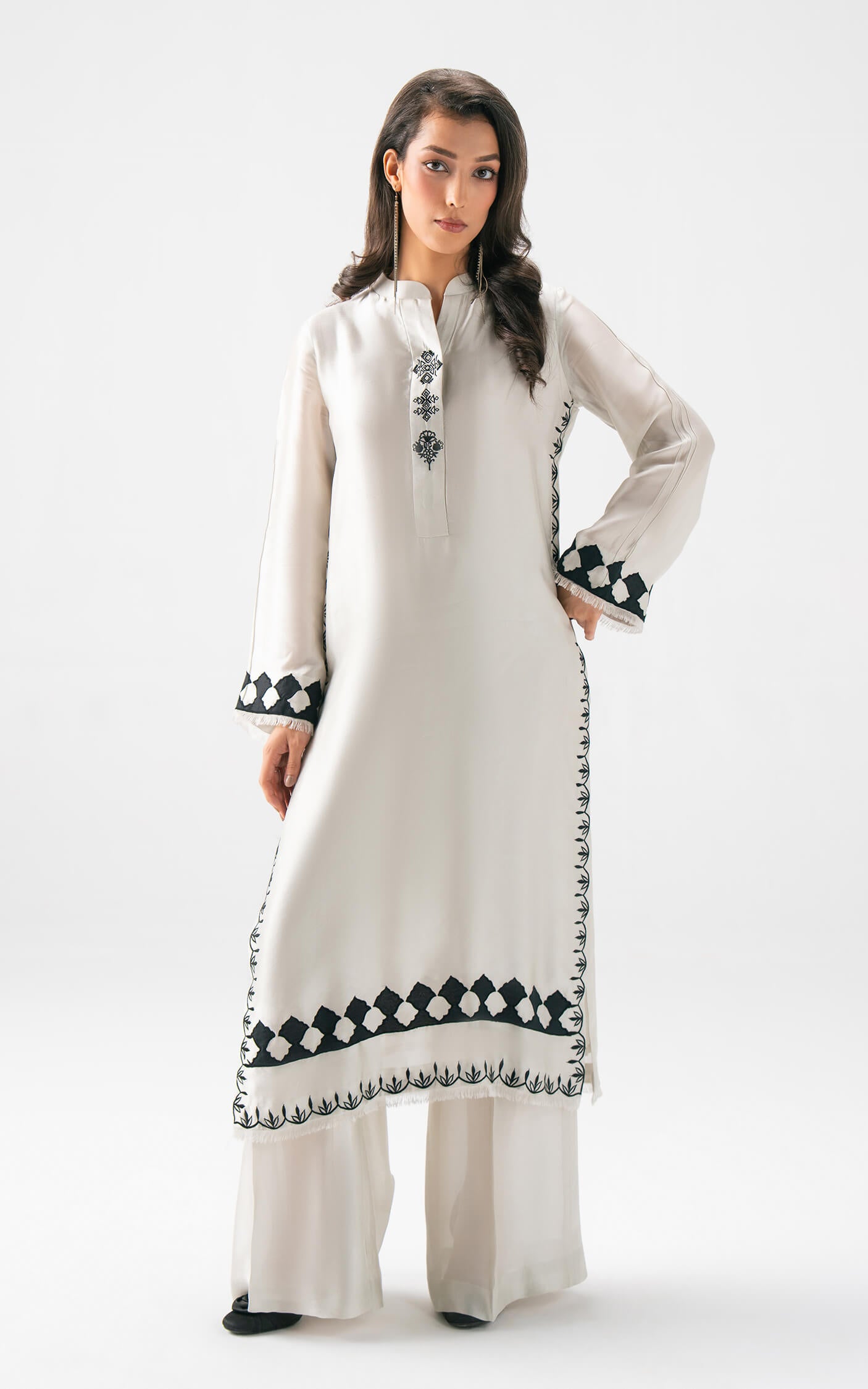 Asifa and Nabeel | Celevara Luxe | Grace Serenity - by Libasekhas UK - Registered Vendor of : Asifa and Nabeel - 100% Original Designer Dress