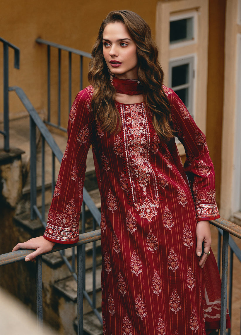 Gulaal | The Enchanted Garden | Vezelay - by - Libasekhas UK - Registered Vendor of : Gulaal - 100% Original Designer Dresss