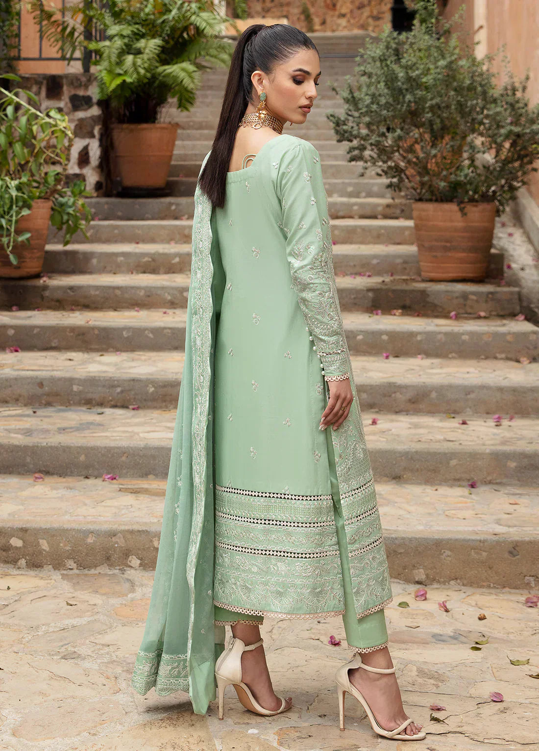 Gulaal | Luxury Lawn 24 | DENIZ (GL-LL-24V1-05) - by - Libasekhas UK - Registered Vendor of : Gulaal - 100% Original Designer Dresss