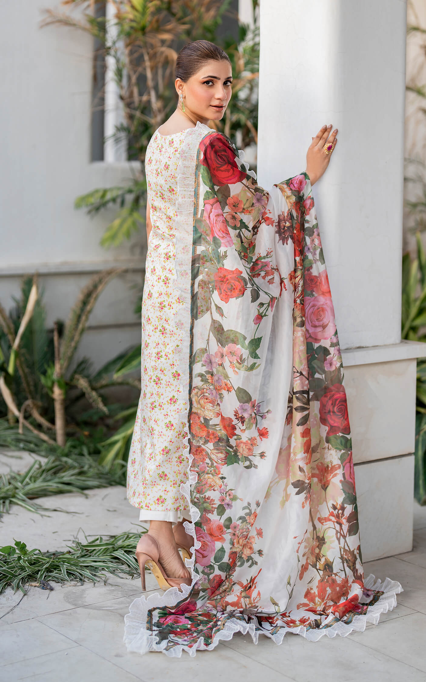 Asifa and Nabeel | Meraki Summer Vol 2 | Gulnar MK-15 - by - Libasekhas UK - Registered Vendor of : Asifa and Nabeel - 100% Original Designer Dresss