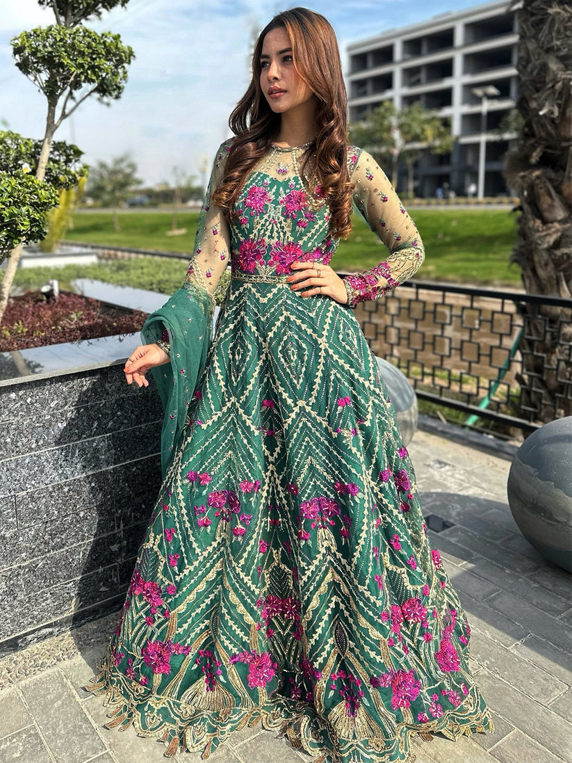 Epoque | Avanti Wedding Formals | GULZAR - by Libasekhas UK - Registered Vendor of : Epoque - 100% Original Designer Dress