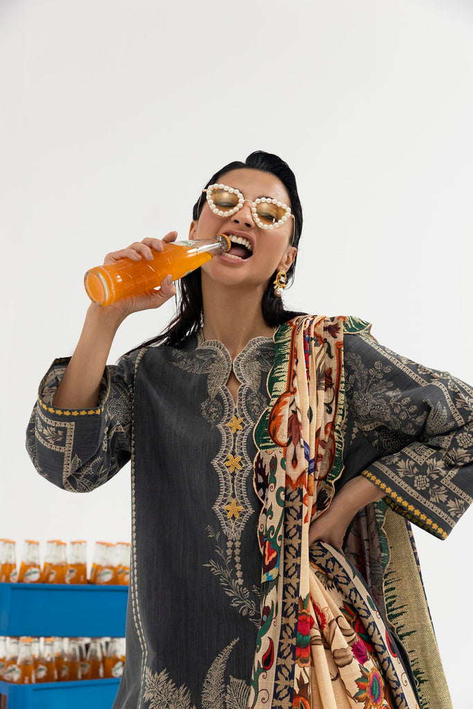 Sana Safinaz | Mahay Winter 25 | H255-005A-3CQ - by Libasekhas UK - Registered Vendor of : Sana Safinaz - 100% Original Designer Dress