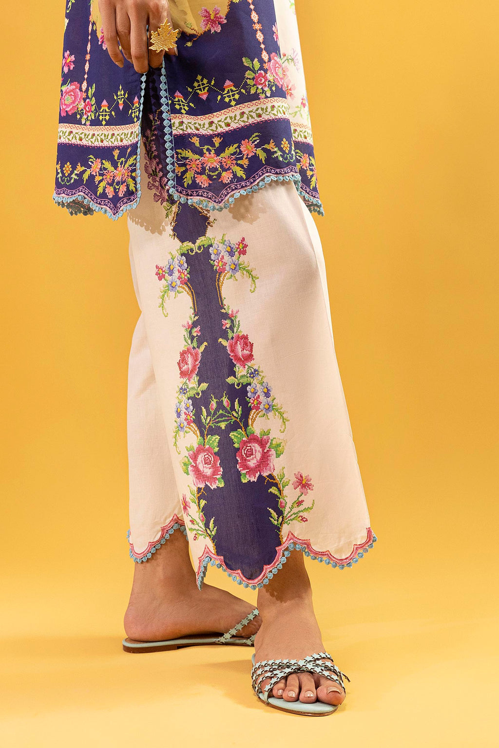 Sana Safinaz | Mahay Summer 26 |S-07 - by Libasekhas UK - Registered Vendor of : Sana Safinaz - 100% Original Designer Dress