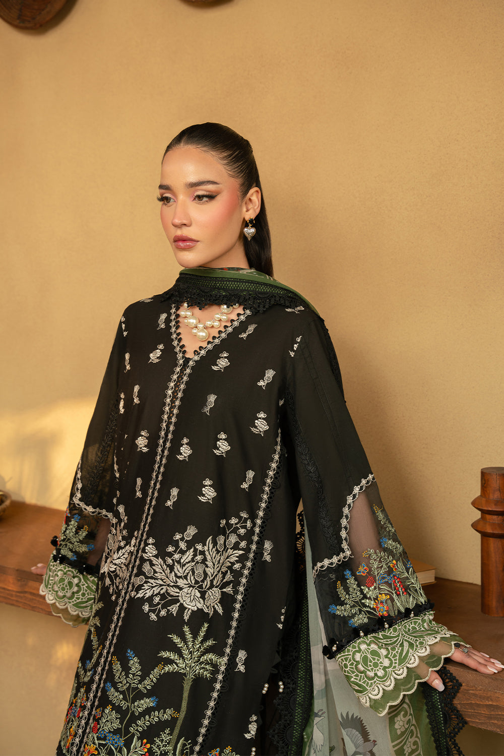 Saira Rizwan | Luxury Lawn 25 | MARY-SRL25-07 - by - Libasekhas UK - Registered Vendor of : Saira Rizwan - 100% Original Designer Dresss