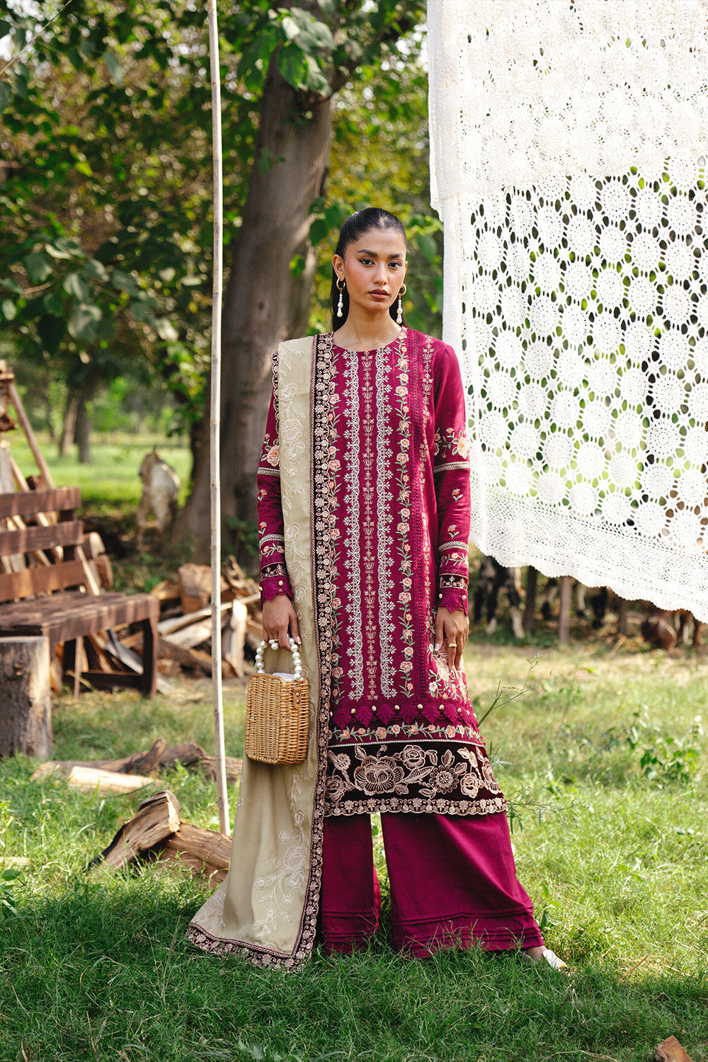 Saira Rizwan | Winter 2024 | SANSA-SRW24-09 - by - Libasekhas UK - Registered Vendor of : Saira Rizwan - 100% Original Designer Dresss