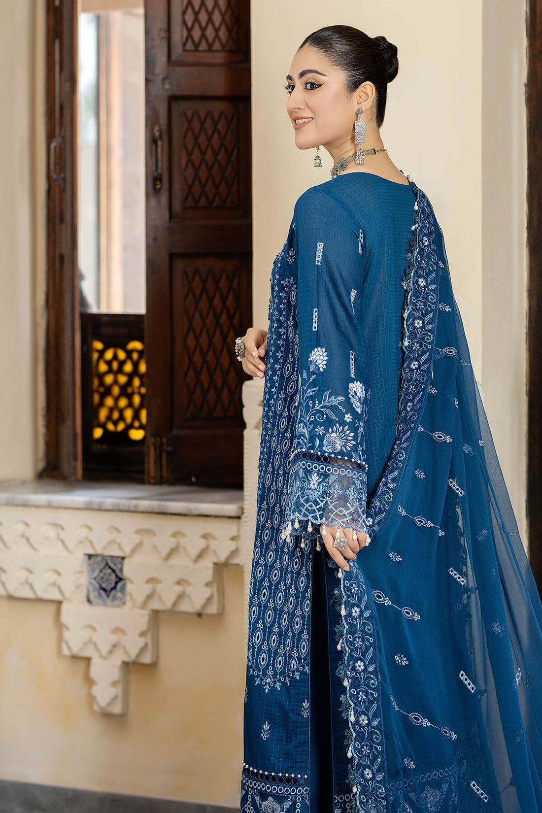 Raeesa Premium | Kimora Lawn Collection | Kimora | HL-19 Farheen - by - Libasekhas UK - Registered Vendor of : Raeesa Premium - 100% Original Designer Dresss