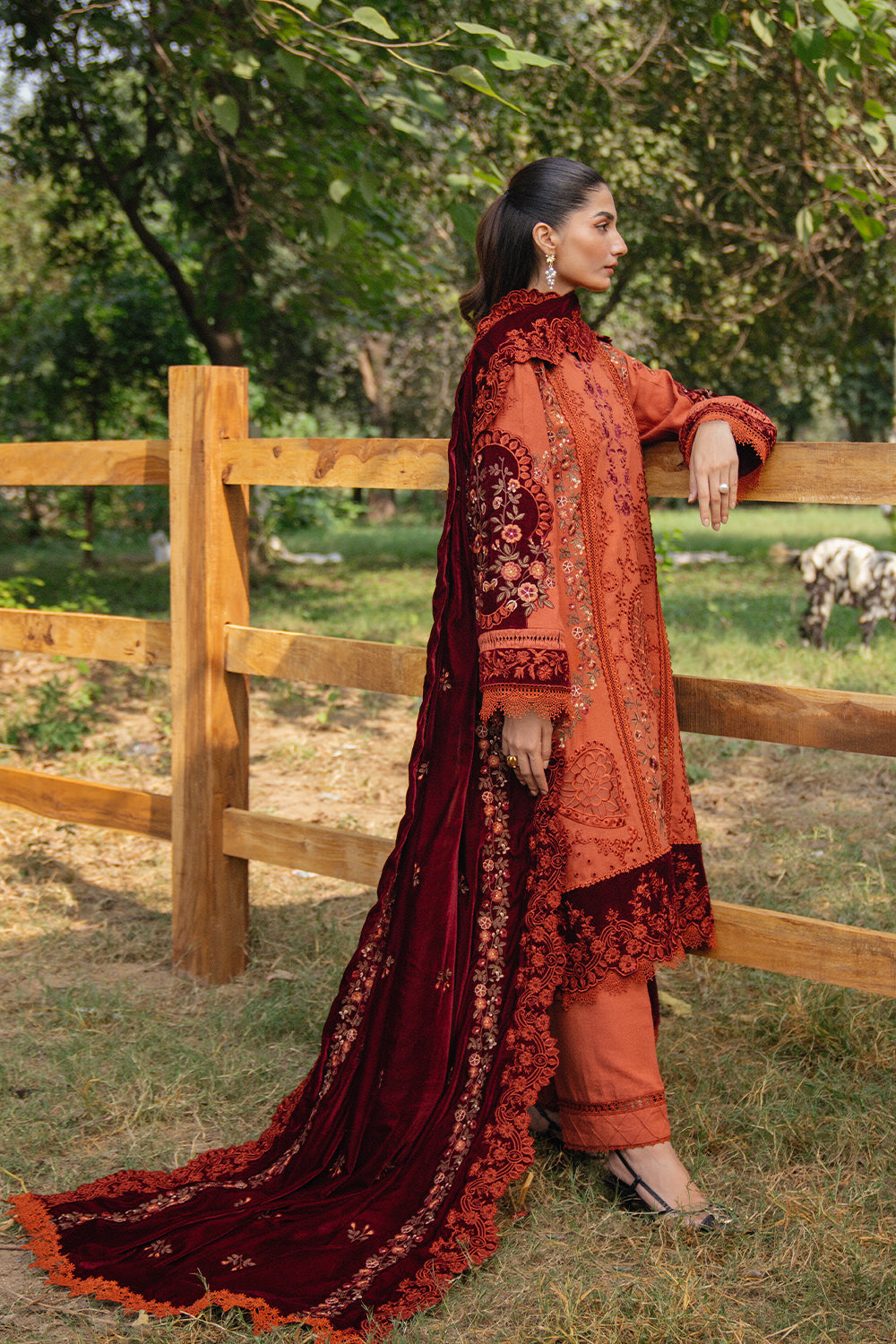 Saira Rizwan | Winter 2024 | CIRO-SRW24-10 - by - Libasekhas UK - Registered Vendor of : Saira Rizwan - 100% Original Designer Dresss