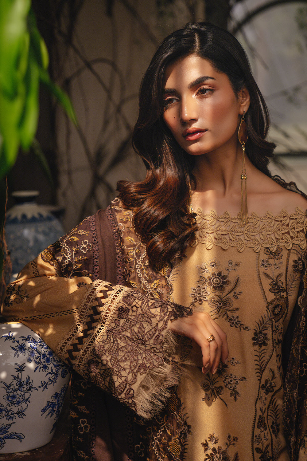 Saira Rizwan | Winter 2024 | NERIA-SRW24-07 - by - Libasekhas UK - Registered Vendor of : Saira Rizwan - 100% Original Designer Dresss