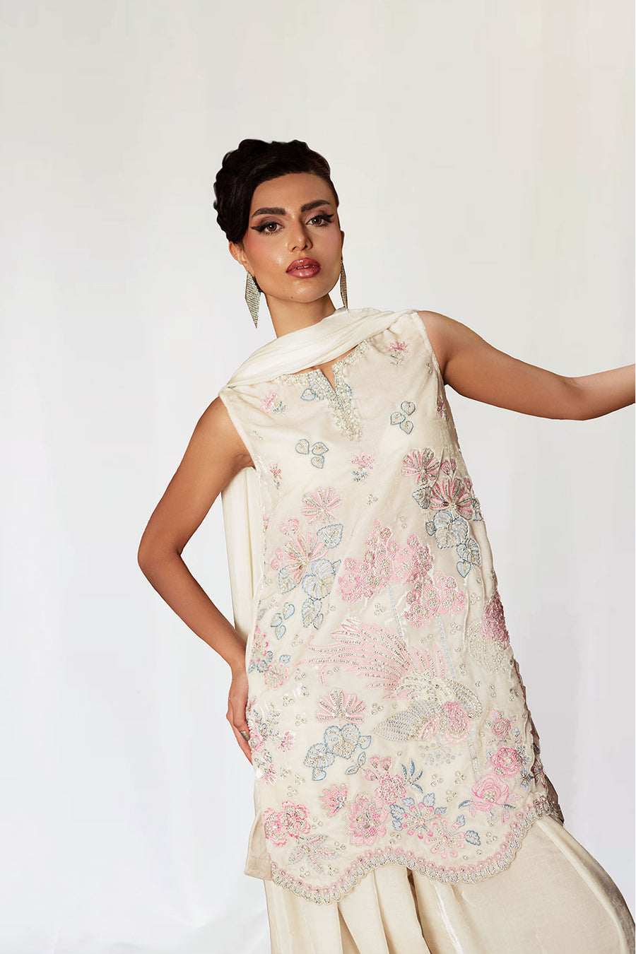 Saira Rizwan | Velvet Pret 25 | NARGIS-SRVP25-07 - by Libasekhas UK - Registered Vendor of : Saira Rizwan - 100% Original Designer Dress