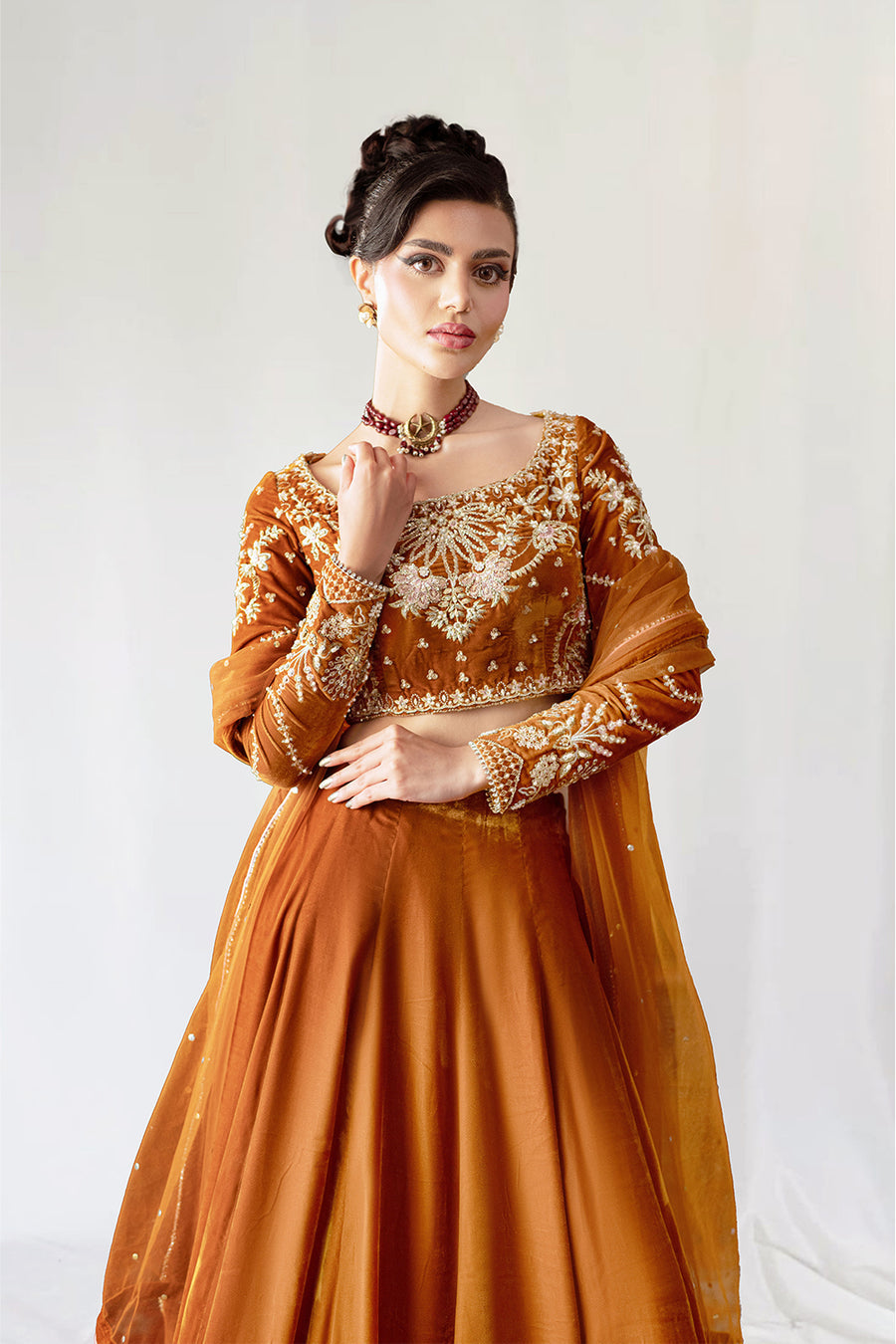 Saira Rizwan | Velvet Pret 25 | AMBERIN-SRVP25-11 - by Libasekhas UK - Registered Vendor of : Saira Rizwan - 100% Original Designer Dress