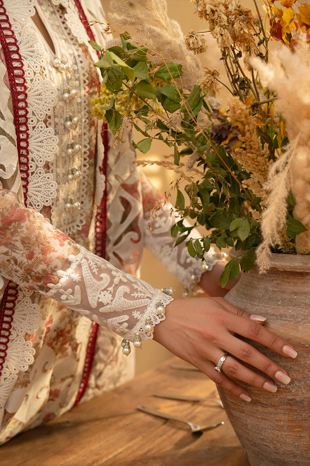 Saira Rizwan | Luxury Lawn 25 | MAYA-SRL25-06 - by - Libasekhas UK - Registered Vendor of : Saira Rizwan - 100% Original Designer Dresss