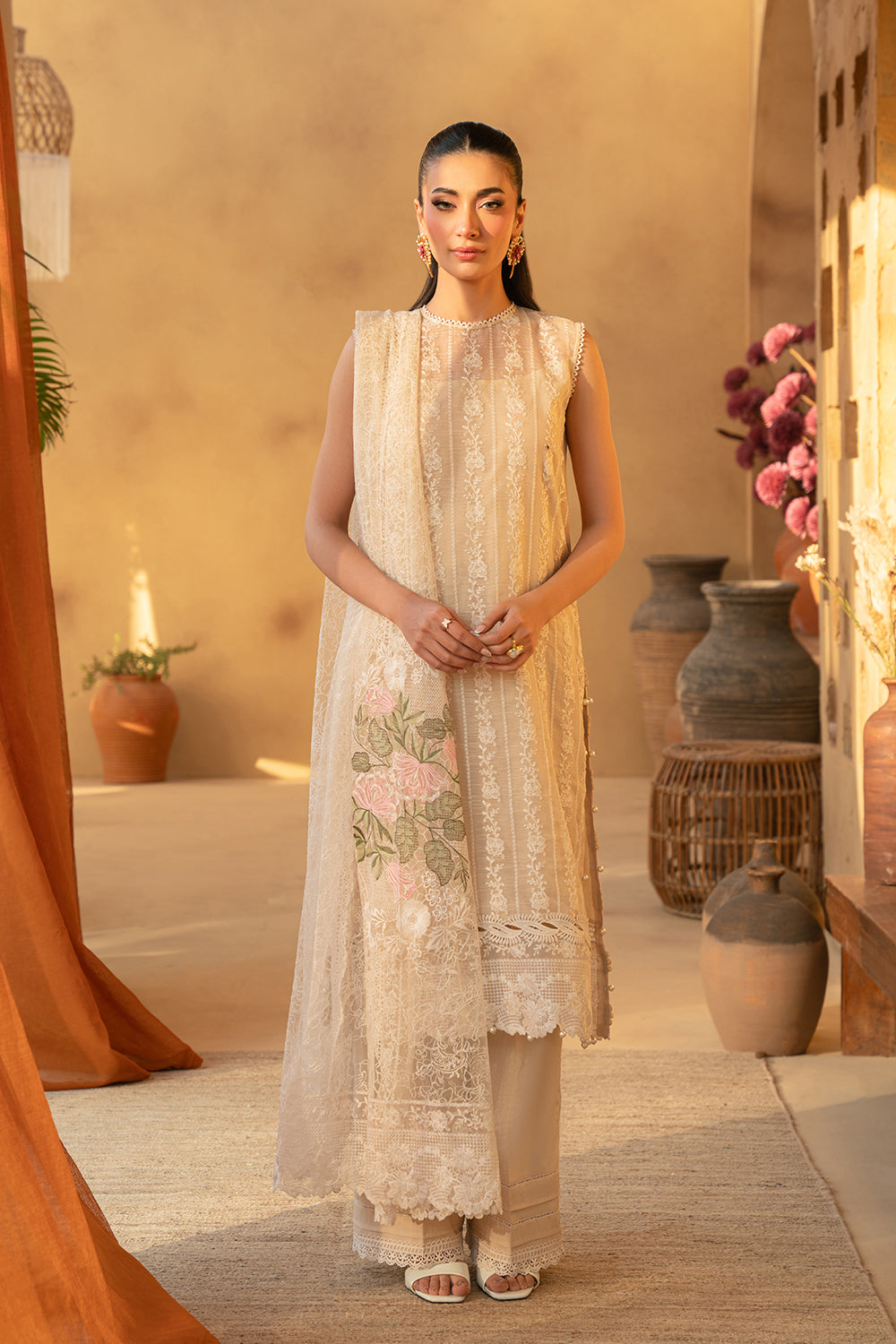 Saira Rizwan | Luxury Lawn 25 | MADONNA-SRL25-08 - by - Libasekhas UK - Registered Vendor of : Saira Rizwan - 100% Original Designer Dresss