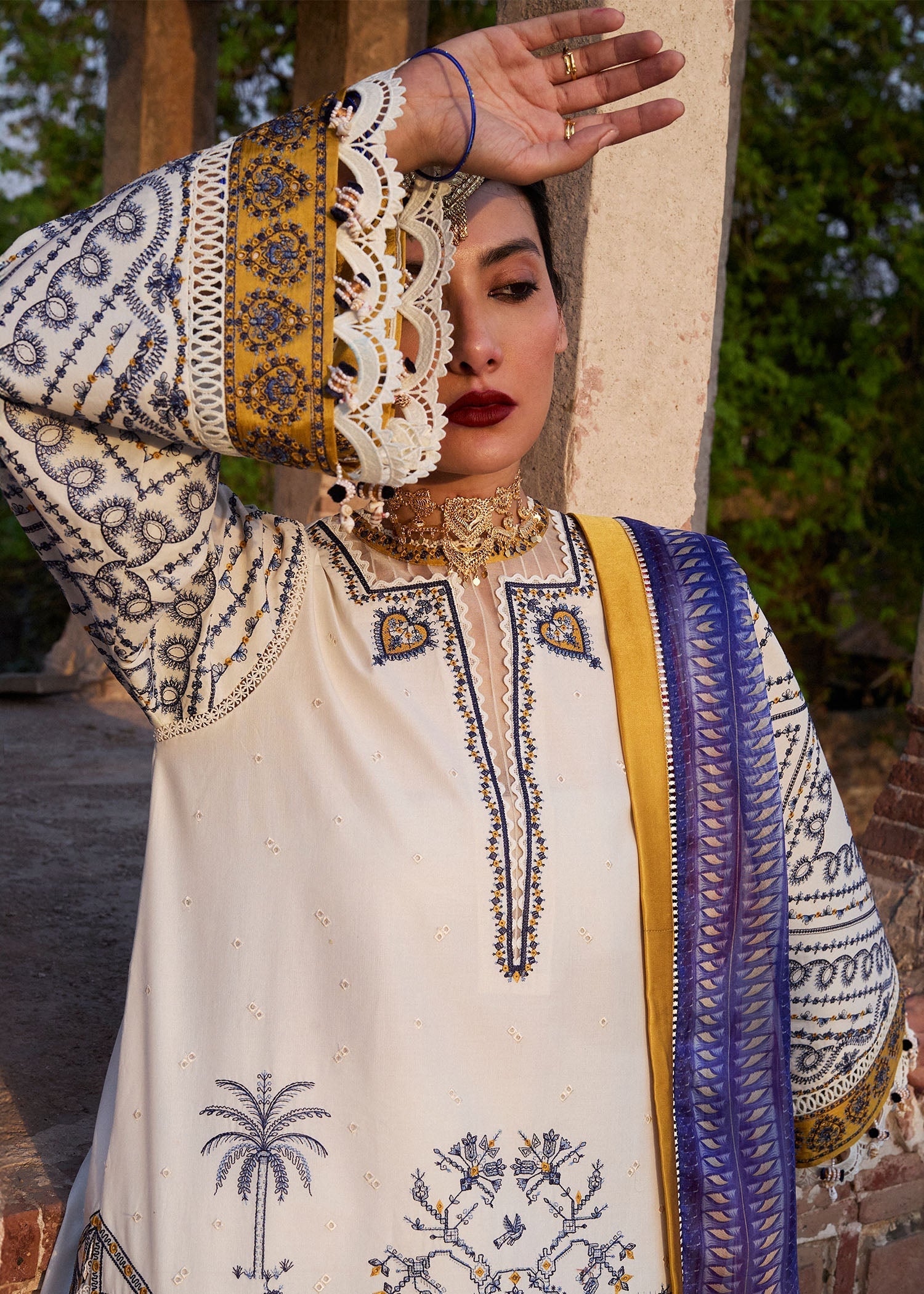 Hussain Rehar | Nirmal SS 25 | Motia - by - Libasekhas UK - Registered Vendor of : Hussain Rehar - 100% Original Designer Dresss