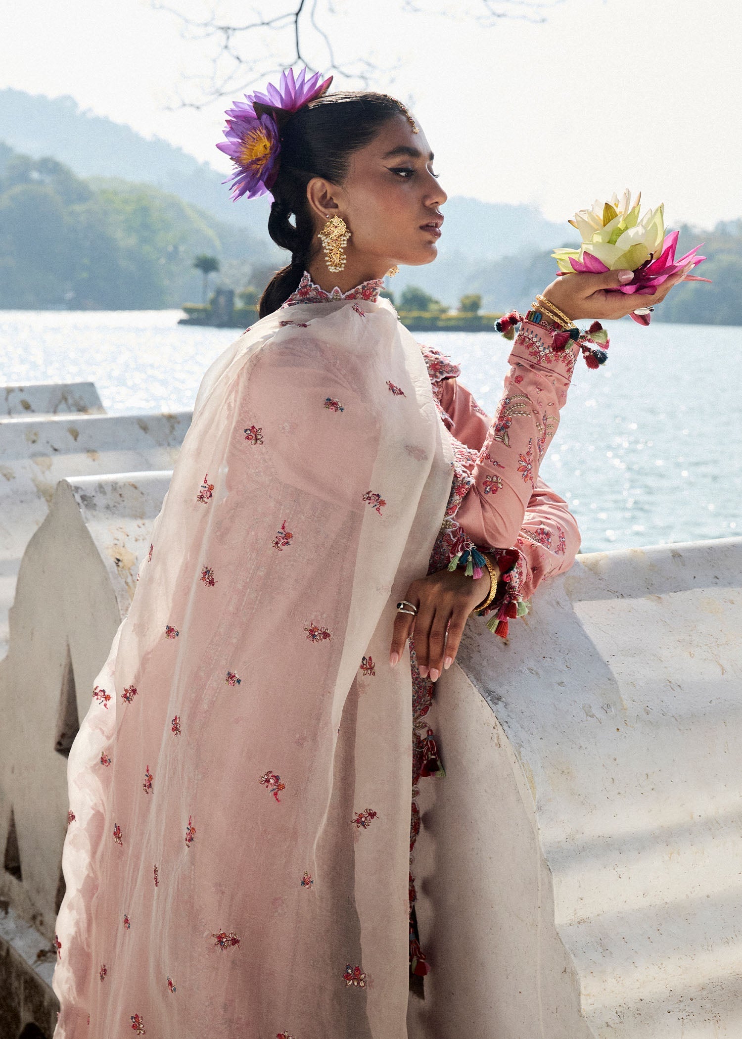 Hussain Rehar | Luxury Lawn 25 | Peaar - by - Libasekhas UK - Registered Vendor of : Hussain Rehar - 100% Original Designer Dresss