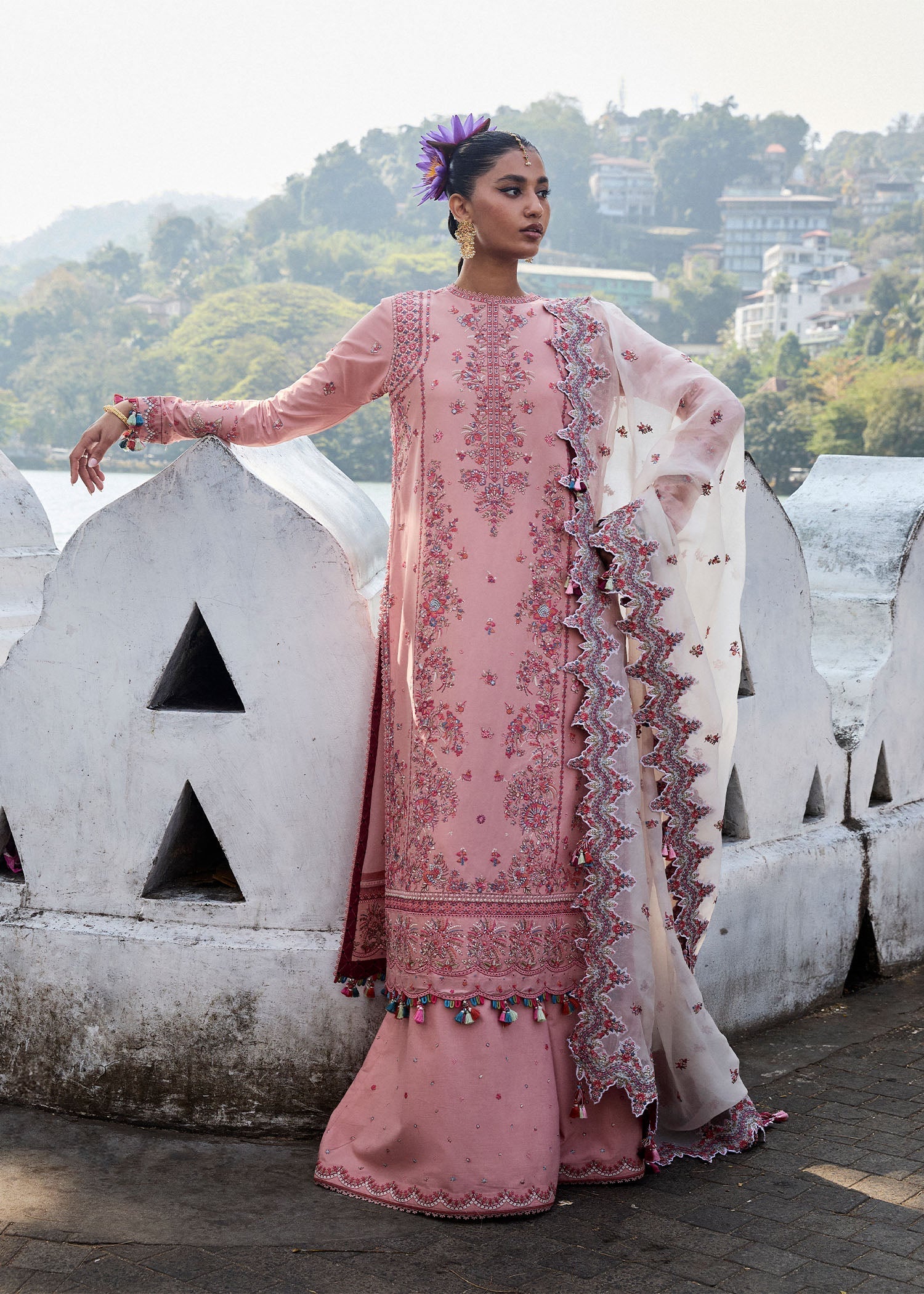 Hussain Rehar | Luxury Lawn 25 | Peaar - by - Libasekhas UK - Registered Vendor of : Hussain Rehar - 100% Original Designer Dresss