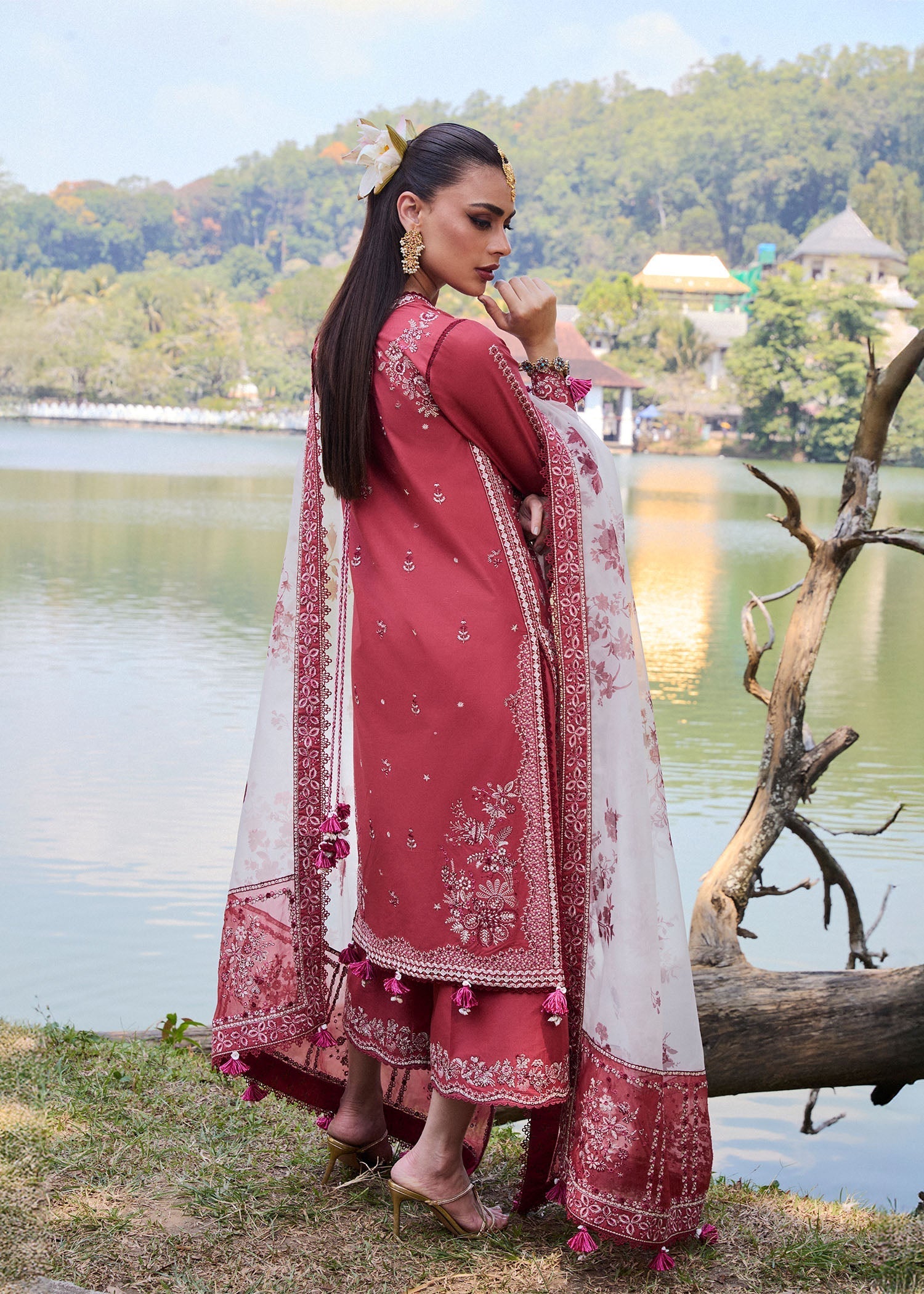 Hussain Rehar | Luxury Lawn 25 | Flare - by - Libasekhas UK - Registered Vendor of : Hussain Rehar - 100% Original Designer Dresss