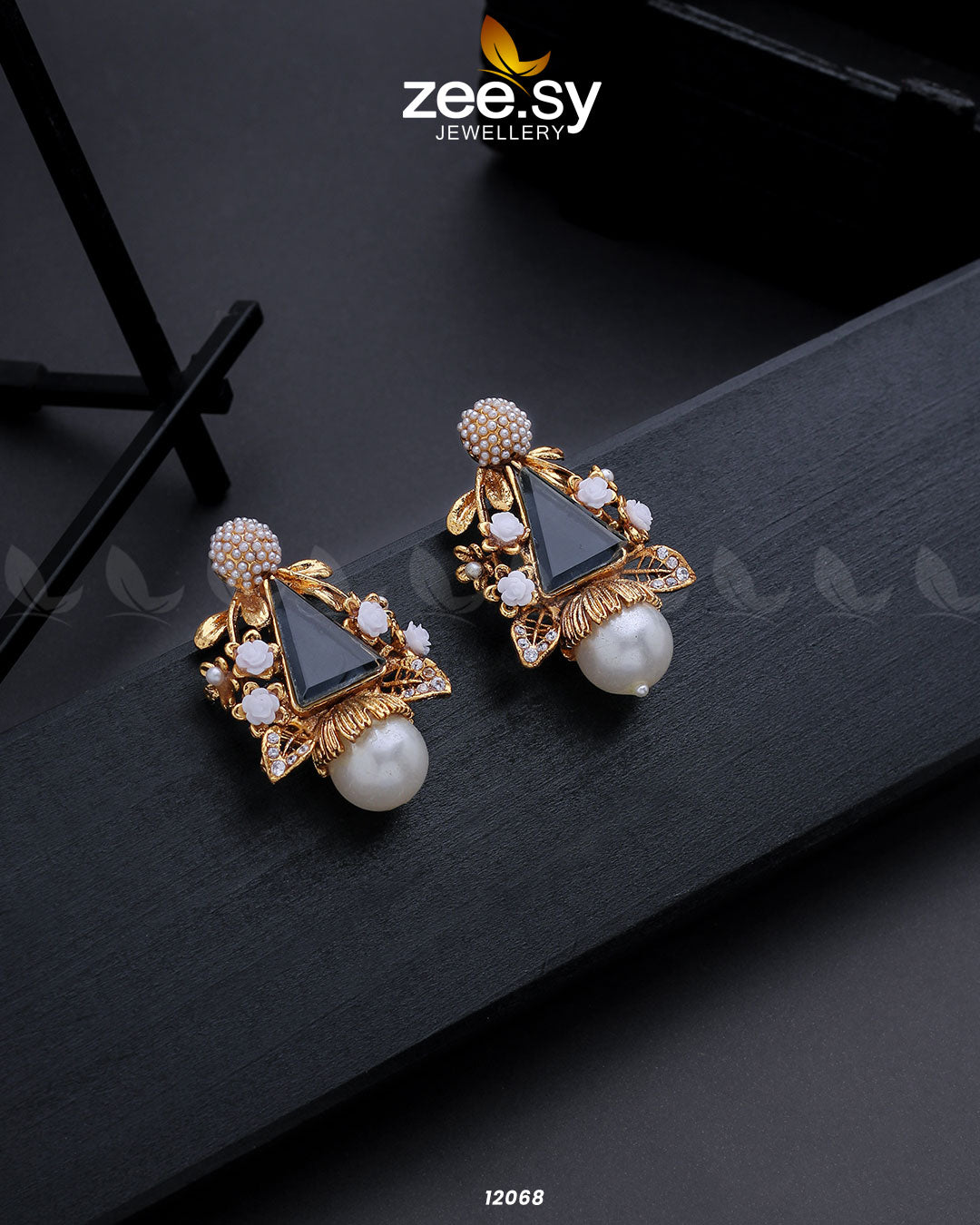Hand Crafted Earings - by - Libasekhas UK - Registered Vendor of : Zeesy - 100% Original Designer Dresss