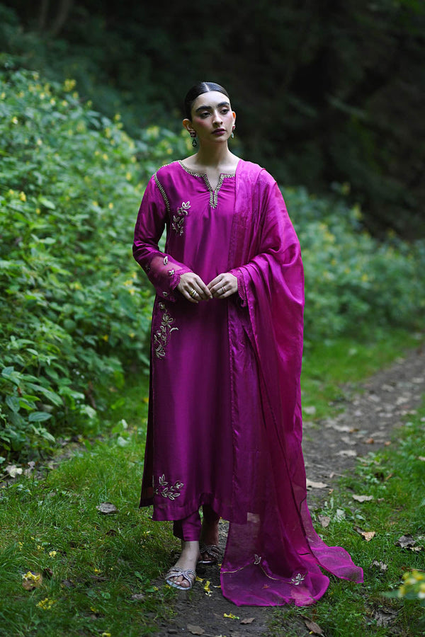 Hue Pret | Farasha Luxury Pret | Lira - by - Libasekhas UK - Registered Vendor of : Hue Pret - 100% Original Designer Dresss