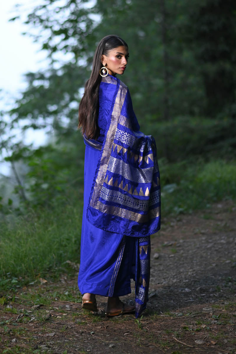 Hue Pret | Farasha Luxury Pret | Livia - by - Libasekhas UK - Registered Vendor of : Hue Pret - 100% Original Designer Dresss