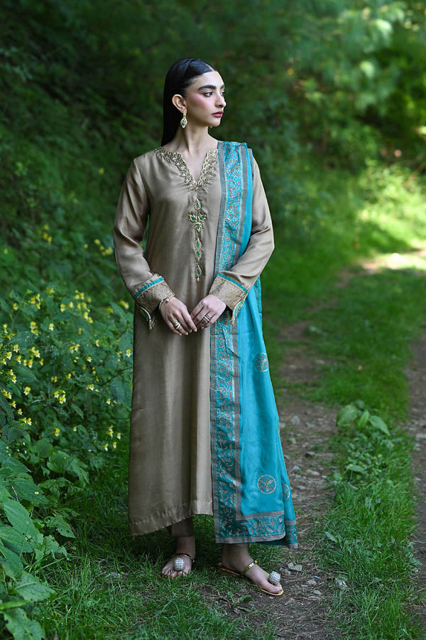 Hue Pret | Farasha Luxury Pret | Azeena - by - Libasekhas UK - Registered Vendor of : Hue Pret - 100% Original Designer Dresss