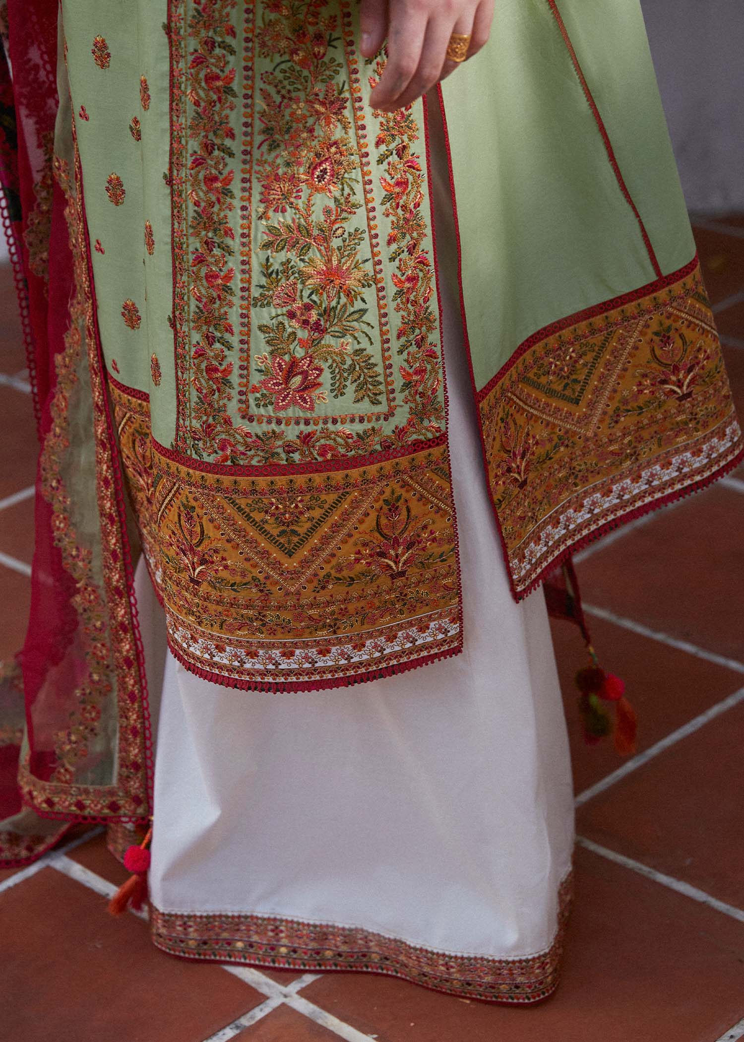 Hussain Rehar | Zaiba-Eid Lawn Collection24 | Gul Bahar - by - Libasekhas UK - Registered Vendor of : Hussain Rehar - 100% Original Designer Dresss