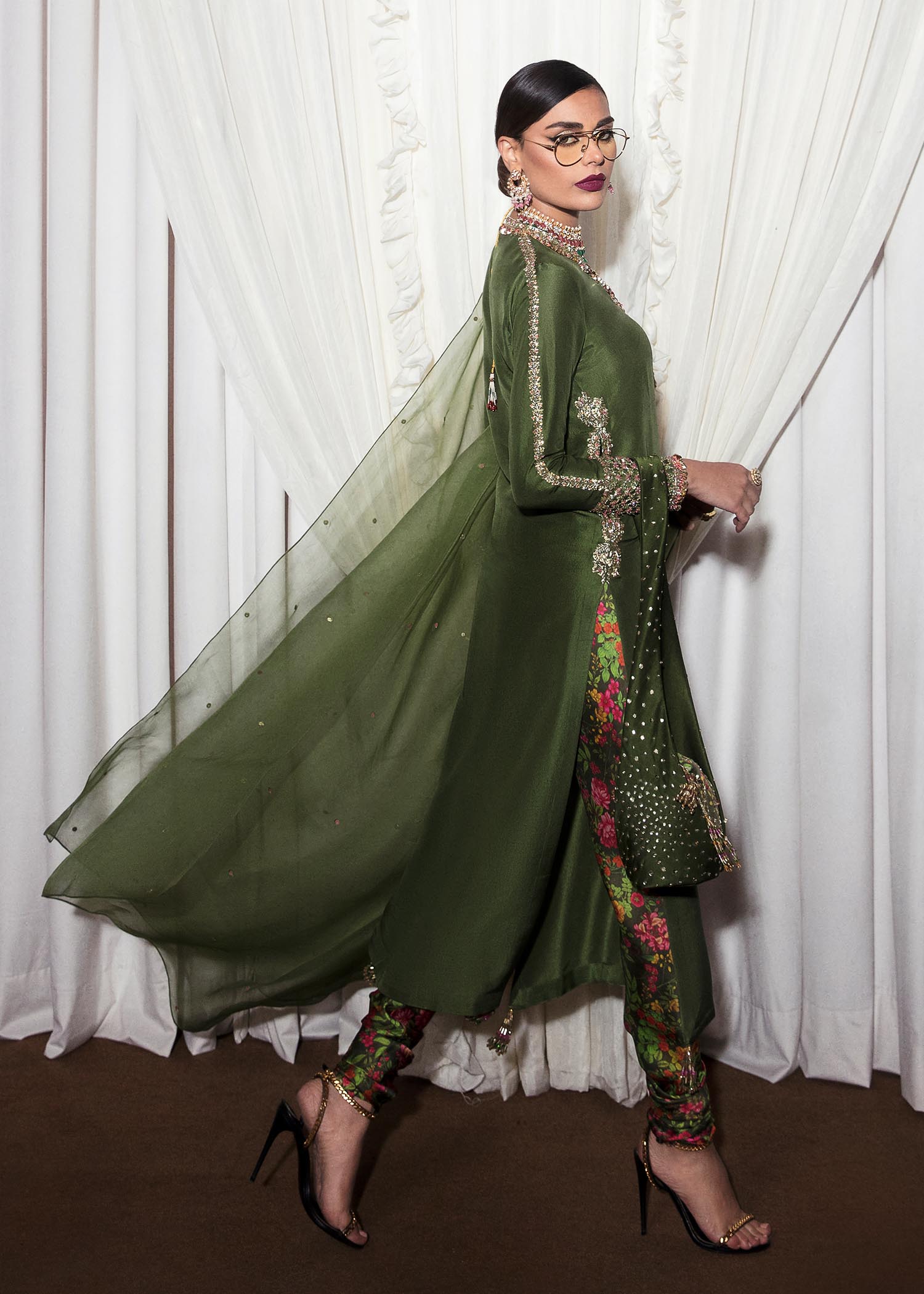 Hussain Rehar | Basic Not Basic |  Zelen - by - Libasekhas UK - Registered Vendor of : Hussain Rehar - 100% Original Designer Dresss