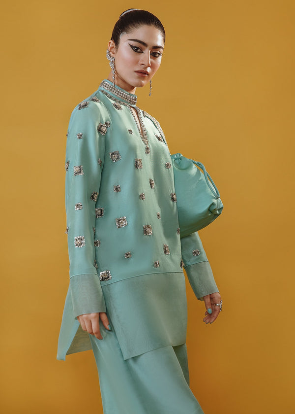 Hussain Rehar | Basic Not Basic |  Gladiolus - by - Libasekhas UK - Registered Vendor of : Hussain Rehar - 100% Original Designer Dresss