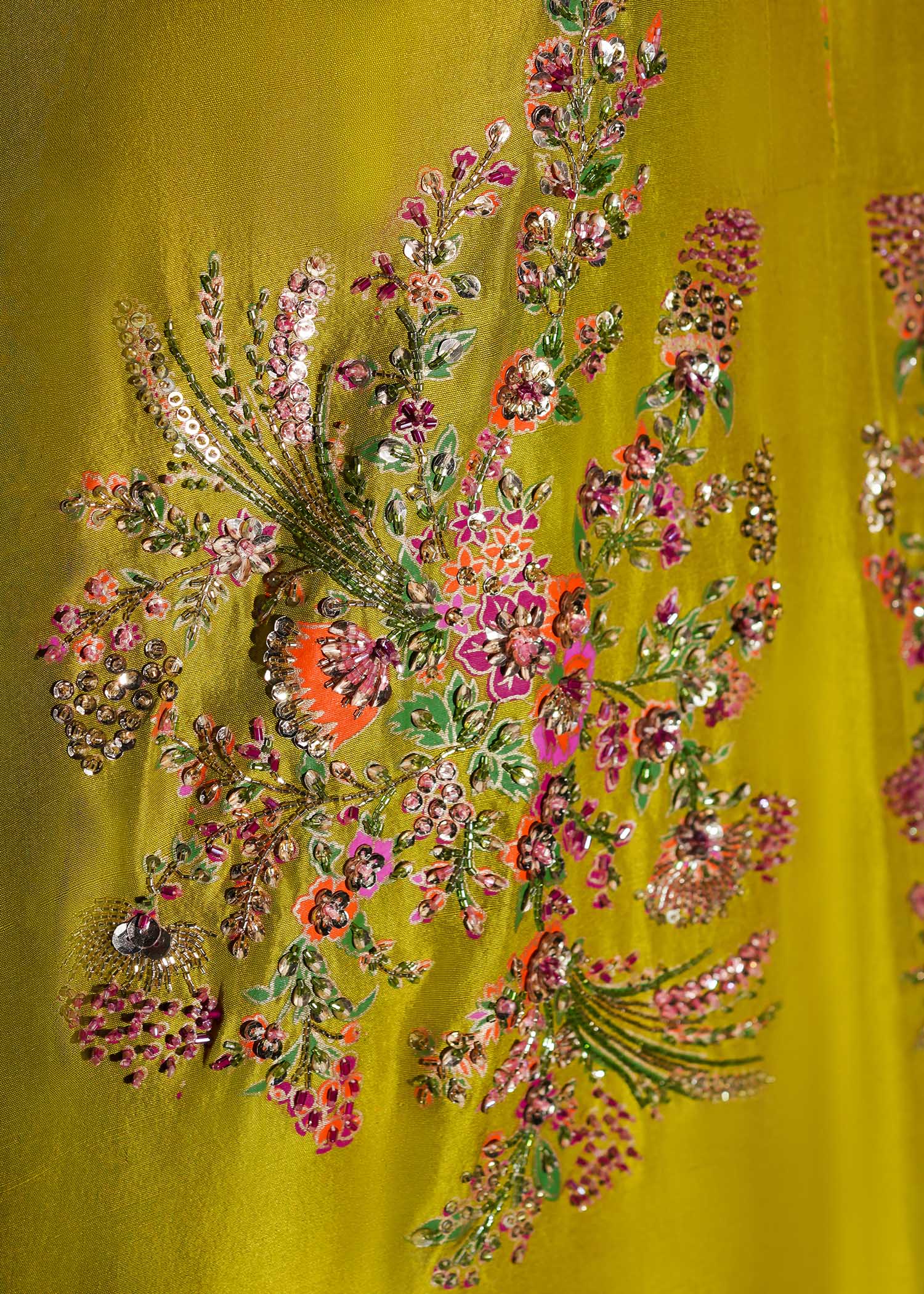 Hussain Rehar | Basic Not Basic |  Sheen - by - Libasekhas UK - Registered Vendor of : Hussain Rehar - 100% Original Designer Dresss