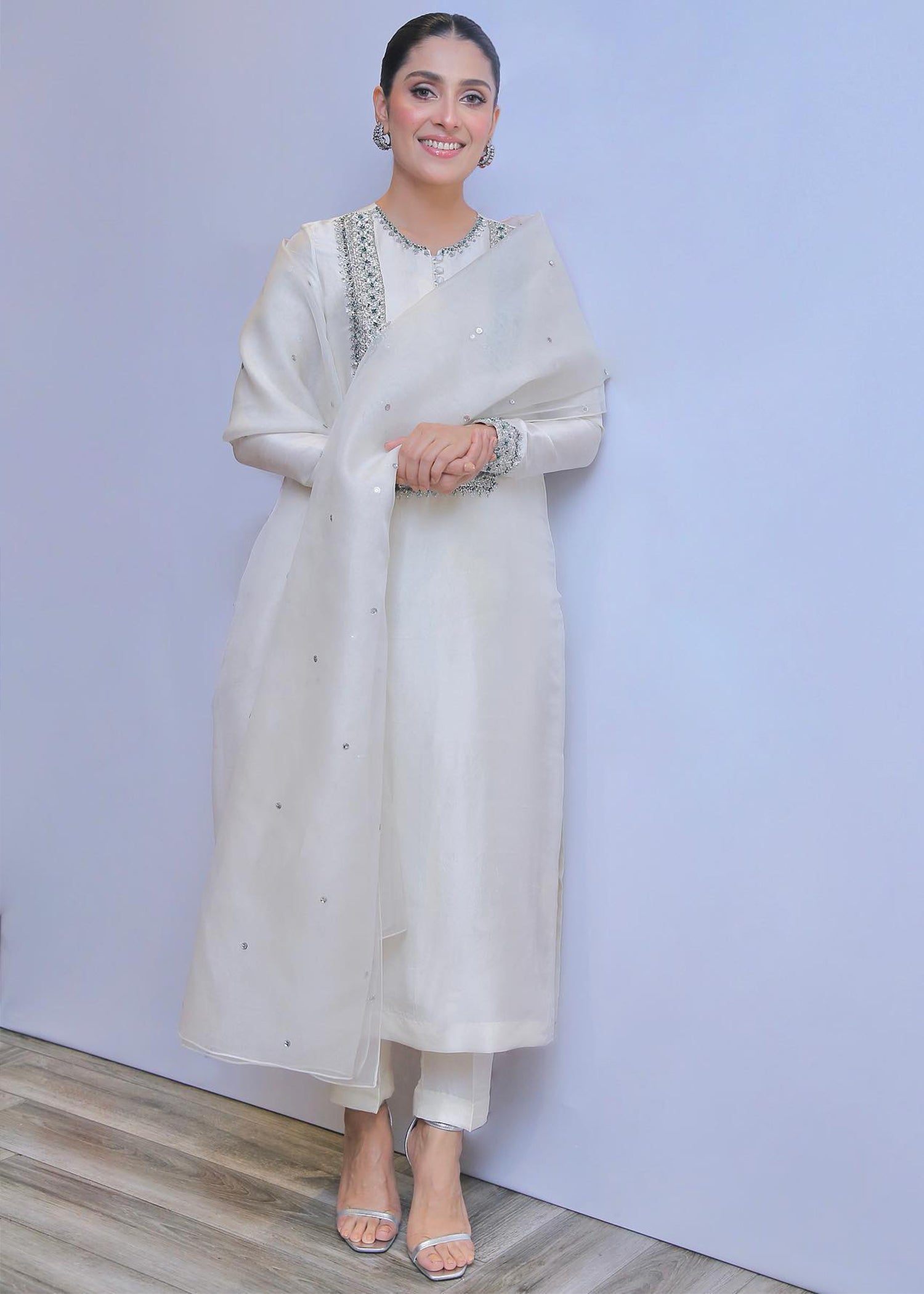 Hussain Rehar | Basic Not Basic | VELA - by - Libasekhas UK - Registered Vendor of : Hussain Rehar - 100% Original Designer Dresss