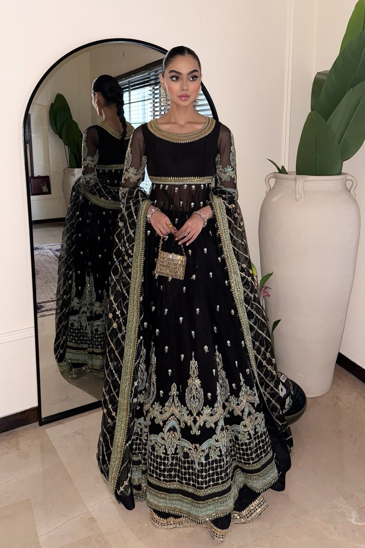 Erum Khan | The Formal Edit | Fit 04 - by Libasekhas UK - Registered Vendor of : Erum khan - 100% Original Designer Dress