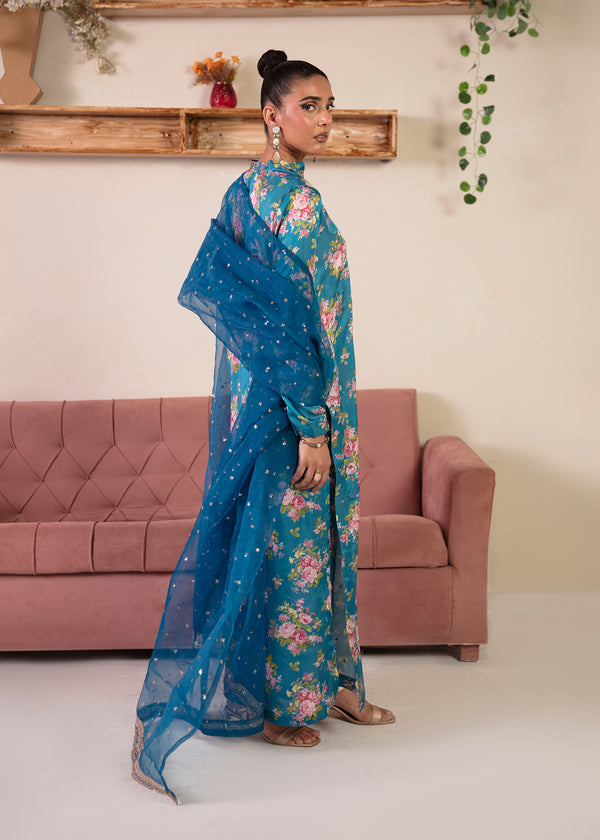 MNR | Ankh Macholi Festive Edit | NEELOFAR - by - Libasekhas UK - Registered Vendor of : MNR - 100% Original Designer Dresss