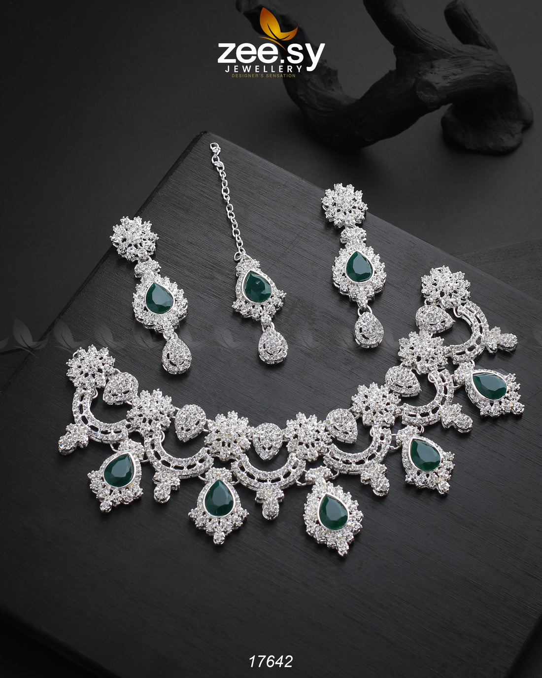 Aether Necklace - by - Libasekhas UK - Registered Vendor of : Zeesy - 100% Original Designer Dresss