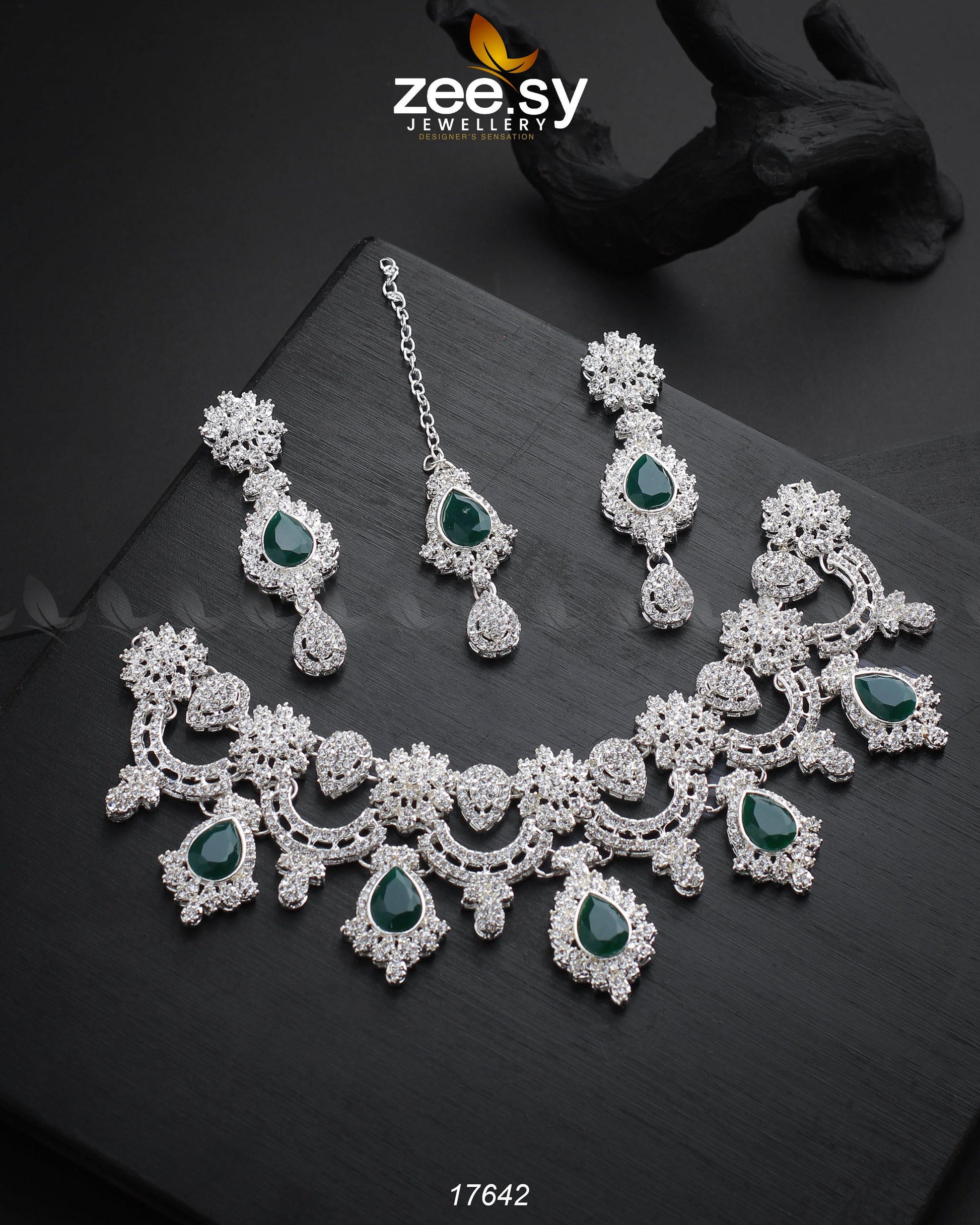 Aether Necklace - by - Libasekhas UK - Registered Vendor of : Zeesy - 100% Original Designer Dresss