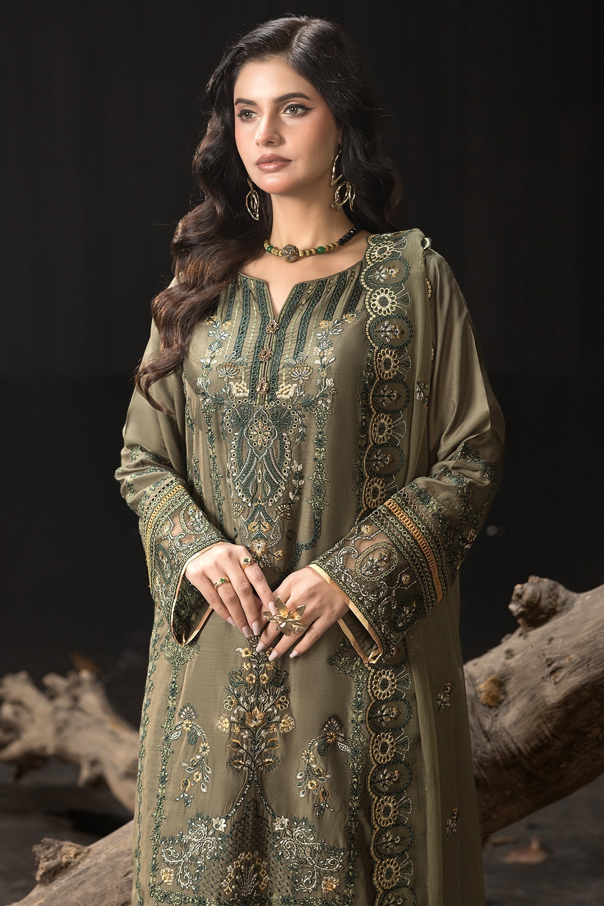 Imrozia Premium | Gulzar e Dil | I.P-105 Dilfareb - by - Libasekhas UK - Registered Vendor of : Imrozia Premium - 100% Original Designer Dresss
