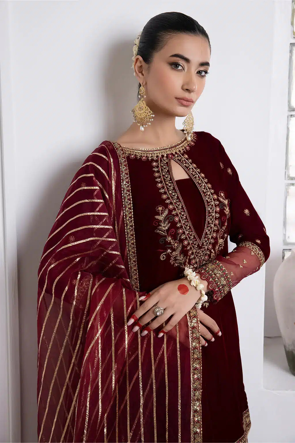 Iznik | Festive Velvet 23 | IV-26 MARASIM - by - Libasekhas UK - Registered Vendor of : Iznik - 100% Original Designer Dresss