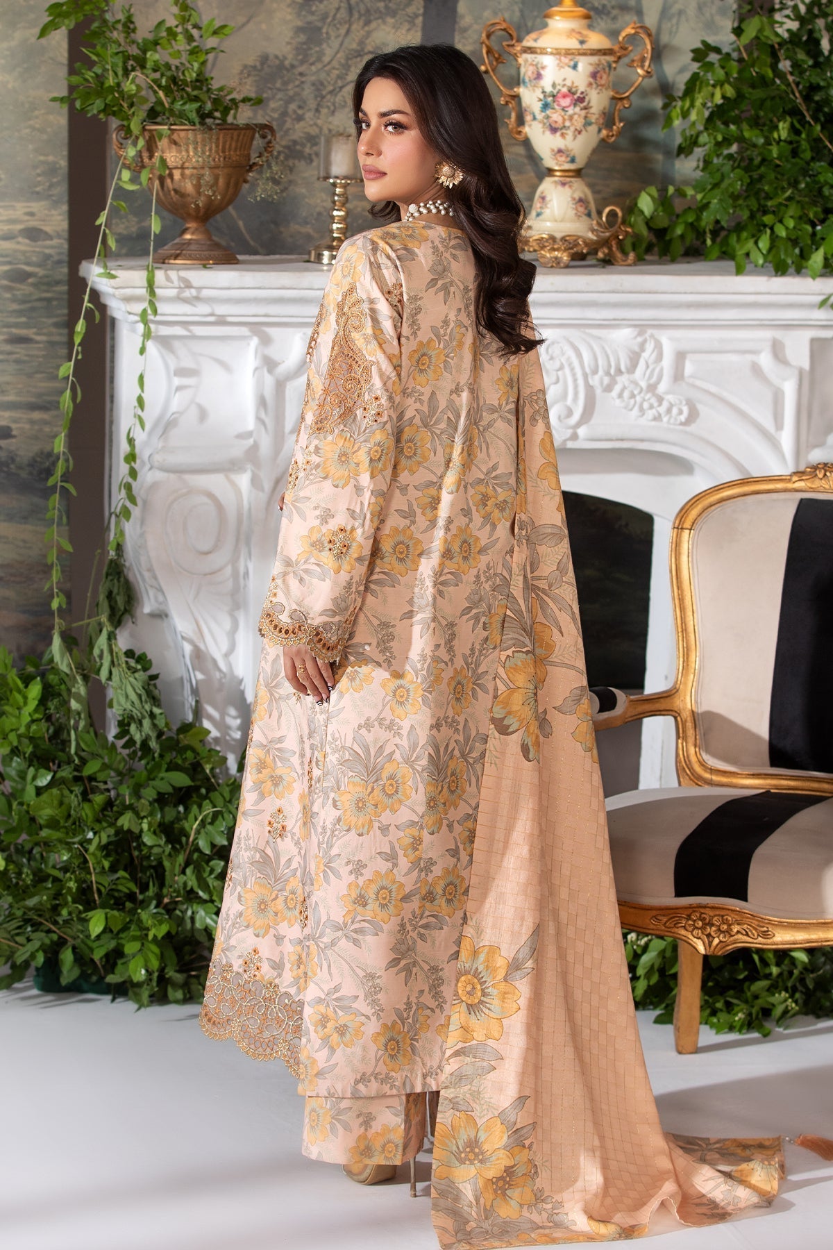 Imrozia Premium | Masakali Winter Pret | I.P-81 Jara - by - Libasekhas UK - Registered Vendor of : Imrozia Premium - 100% Original Designer Dresss