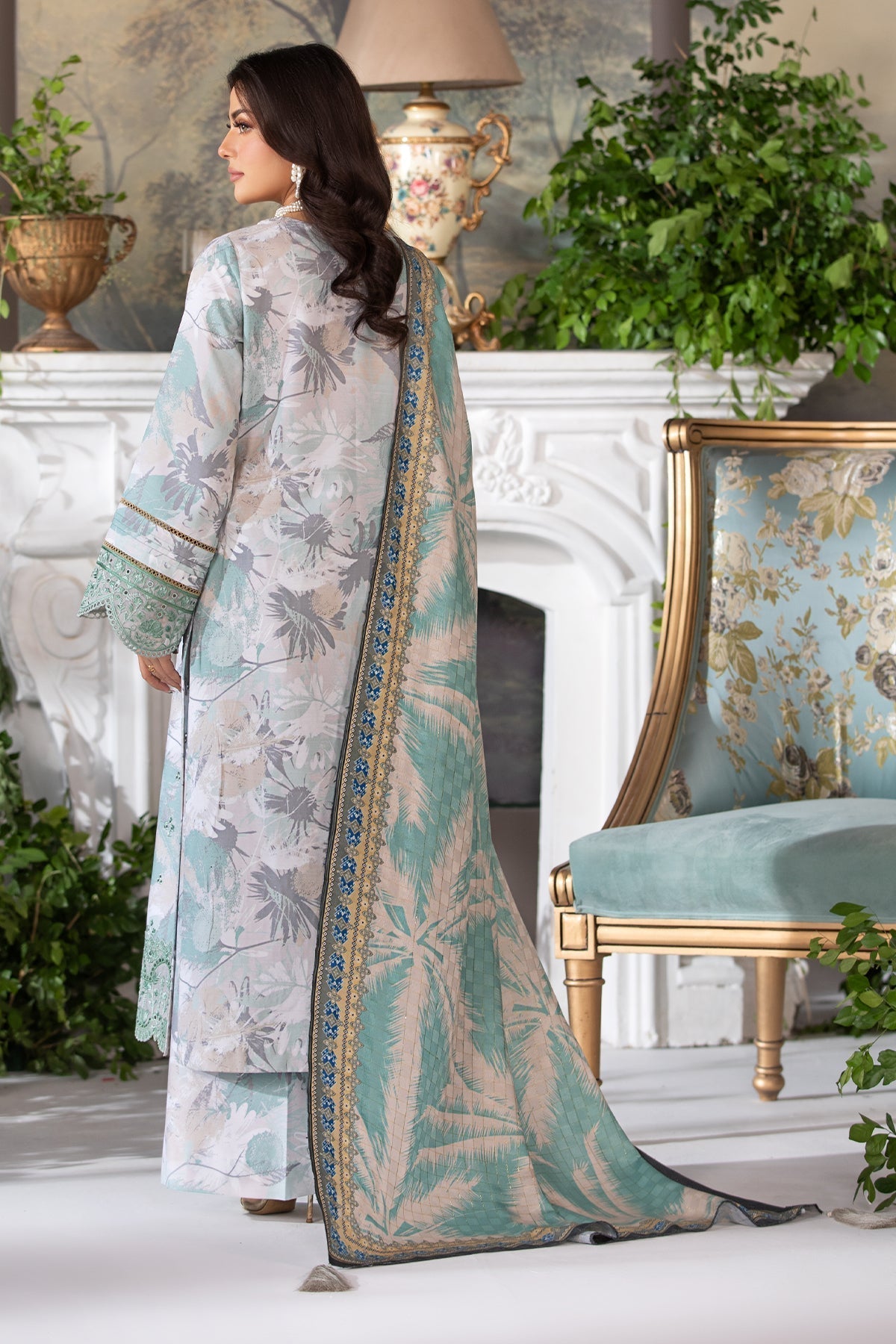 Imrozia Premium | Masakali Winter Pret | I.P-83 Mahnoor - by - Libasekhas UK - Registered Vendor of : Imrozia Premium - 100% Original Designer Dresss