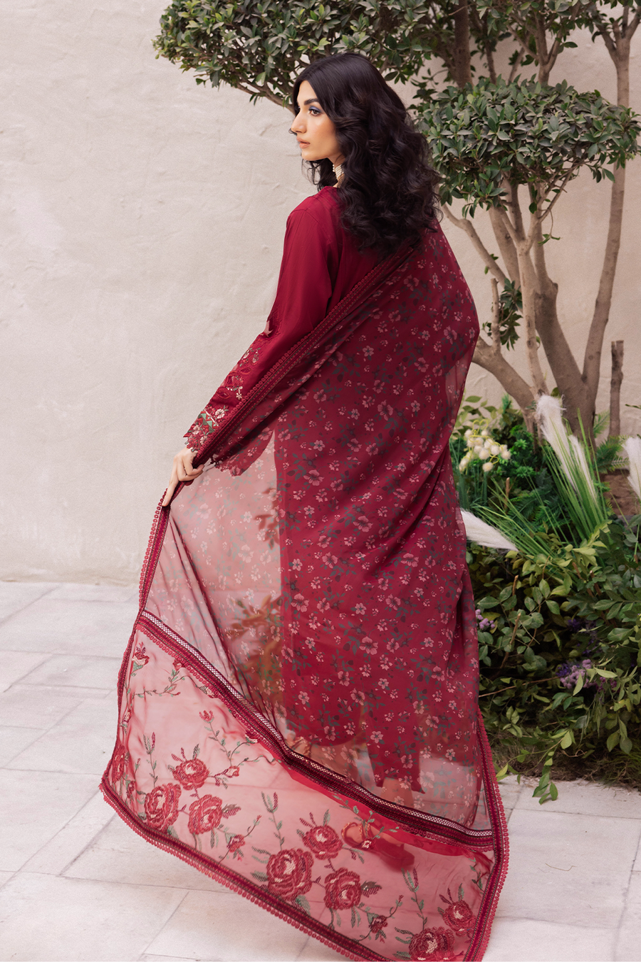 Iznik | Dahlia Embroidered Lawn | DL-01 - by - Libasekhas UK - Registered Vendor of : Iznik - 100% Original Designer Dresss