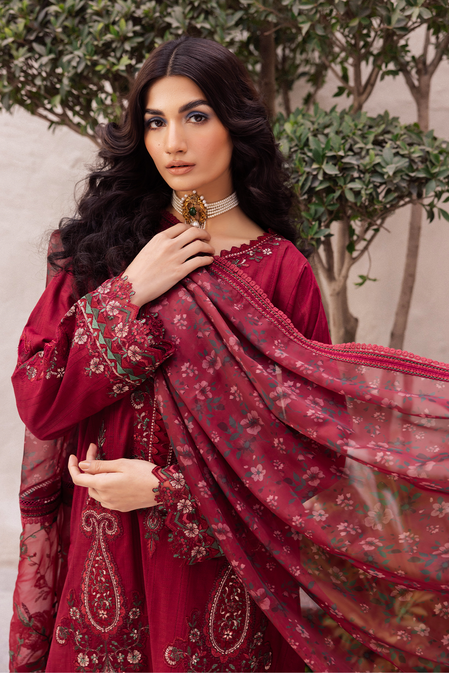 Iznik | Dahlia Embroidered Lawn | DL-01 - by - Libasekhas UK - Registered Vendor of : Iznik - 100% Original Designer Dresss