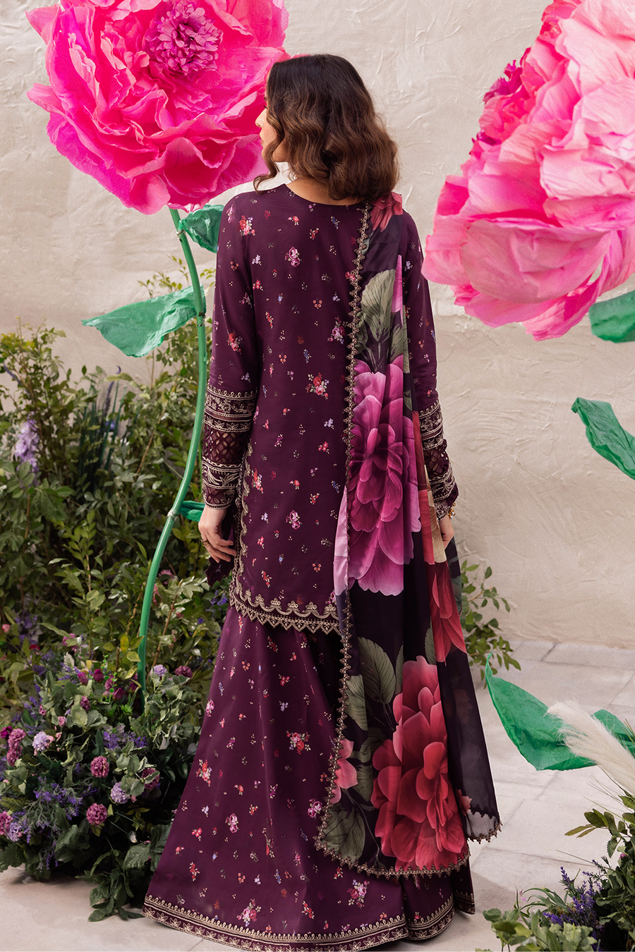 Iznik | Dahlia Embroidered Lawn | DL-06 - by - Libasekhas UK - Registered Vendor of : Iznik - 100% Original Designer Dresss