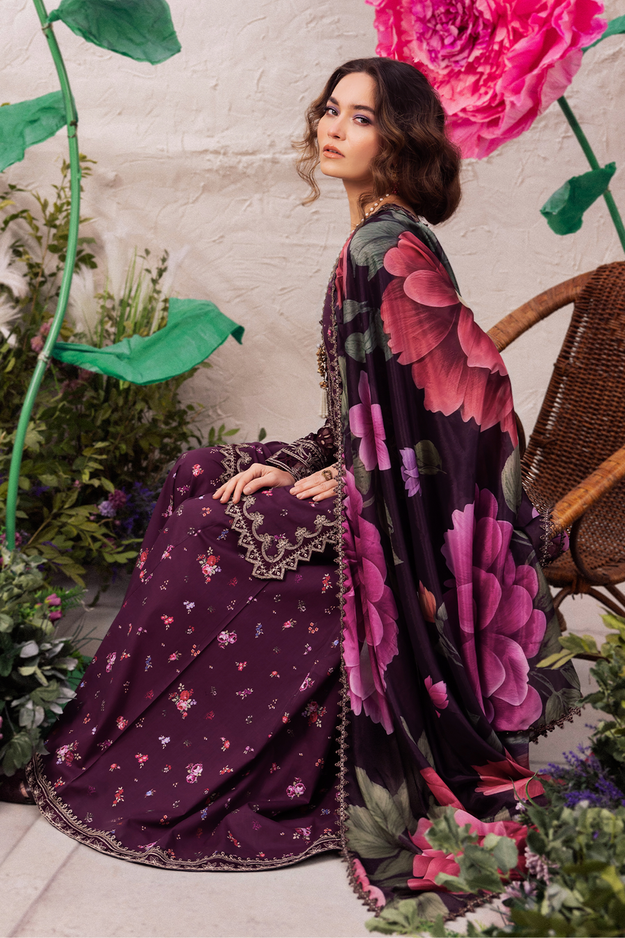 Iznik | Dahlia Embroidered Lawn | DL-06 - by - Libasekhas UK - Registered Vendor of : Iznik - 100% Original Designer Dresss