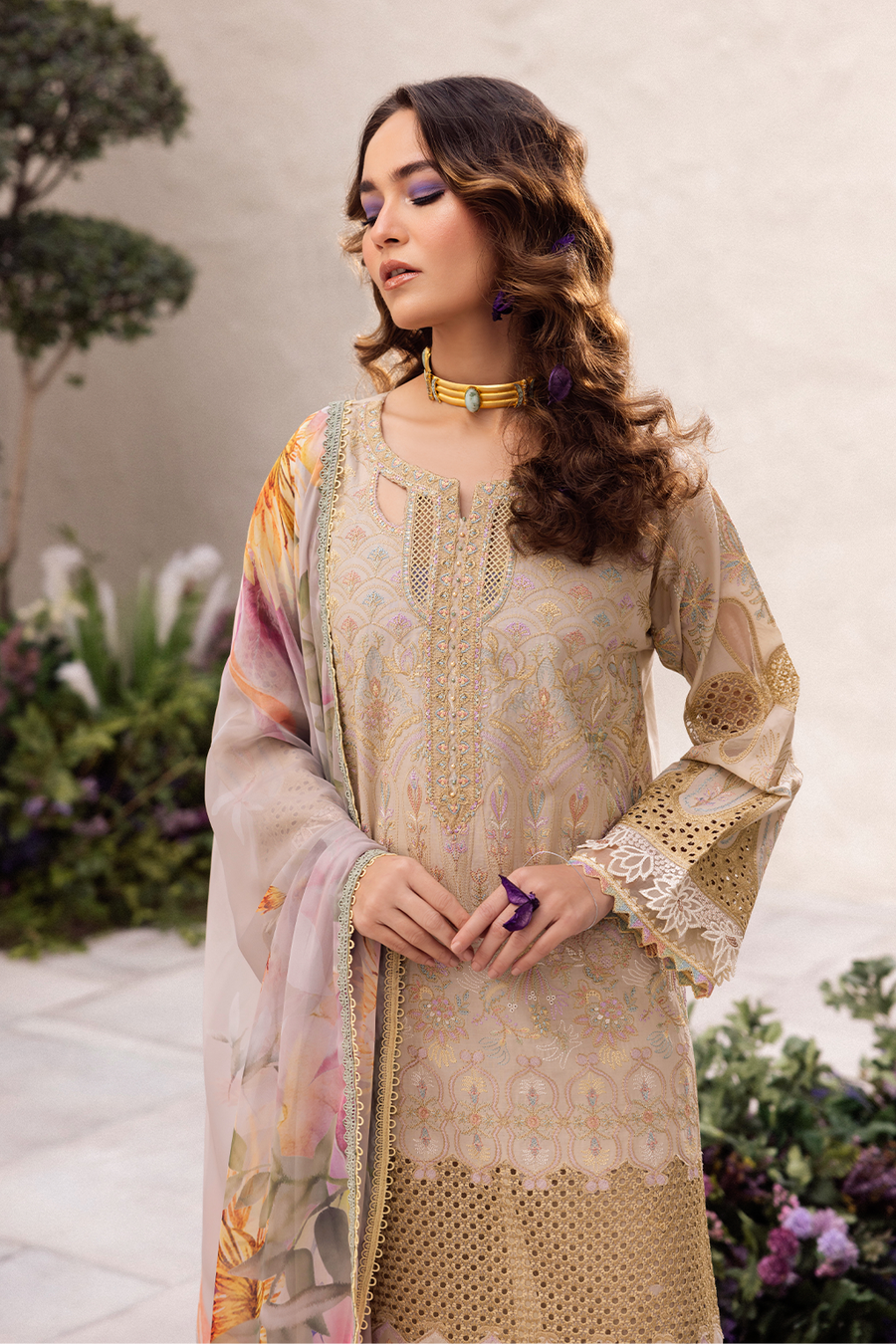 Iznik | Dahlia Embroidered Lawn | DL-03 - by - Libasekhas UK - Registered Vendor of : Iznik - 100% Original Designer Dresss
