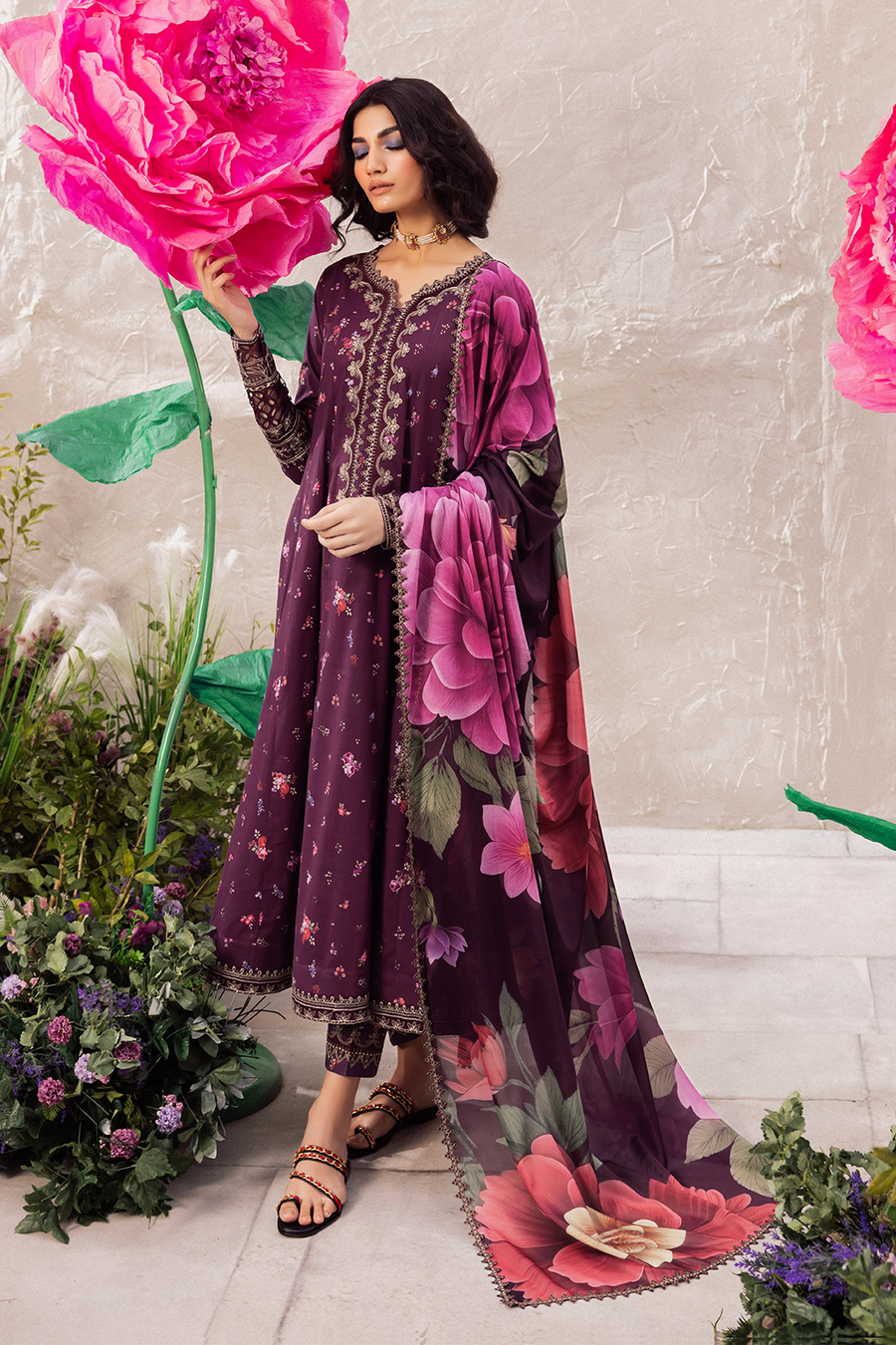 Iznik | Dahlia Embroidered Lawn | DL-06 - by - Libasekhas UK - Registered Vendor of : Iznik - 100% Original Designer Dresss