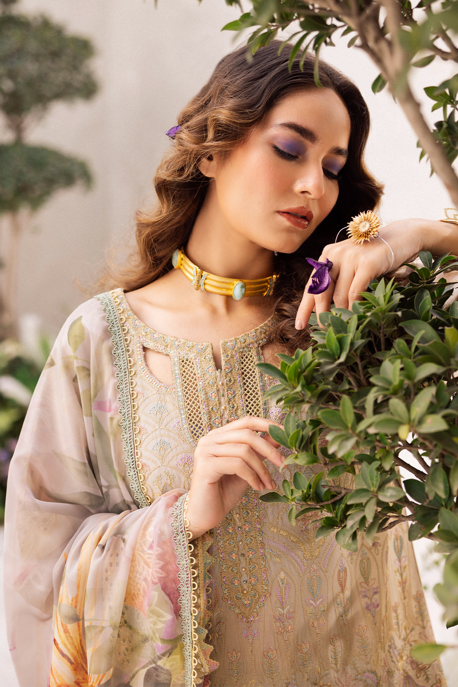 Iznik | Dahlia Embroidered Lawn | DL-03 - by - Libasekhas UK - Registered Vendor of : Iznik - 100% Original Designer Dresss