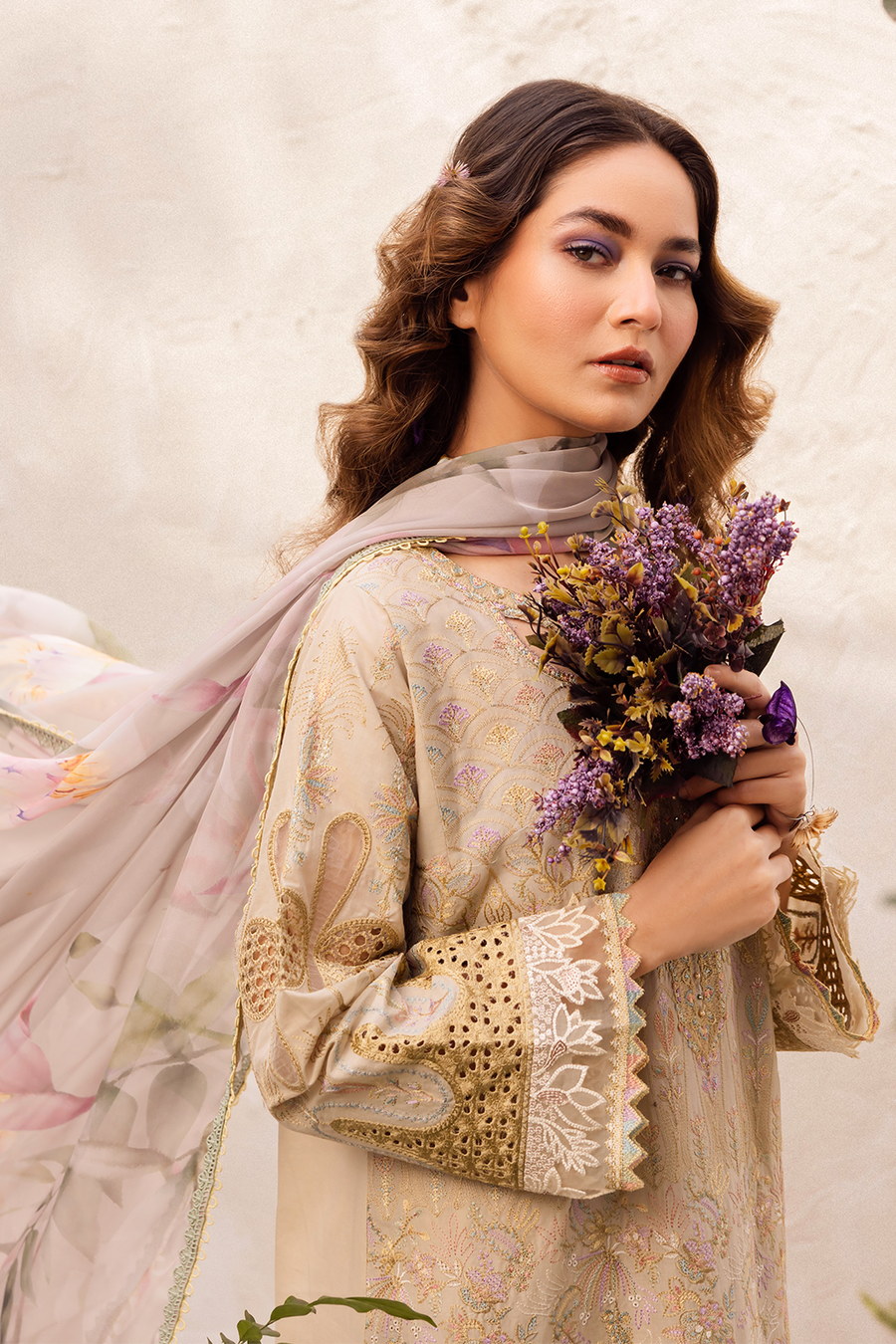 Iznik | Dahlia Embroidered Lawn | DL-03 - by - Libasekhas UK - Registered Vendor of : Iznik - 100% Original Designer Dresss