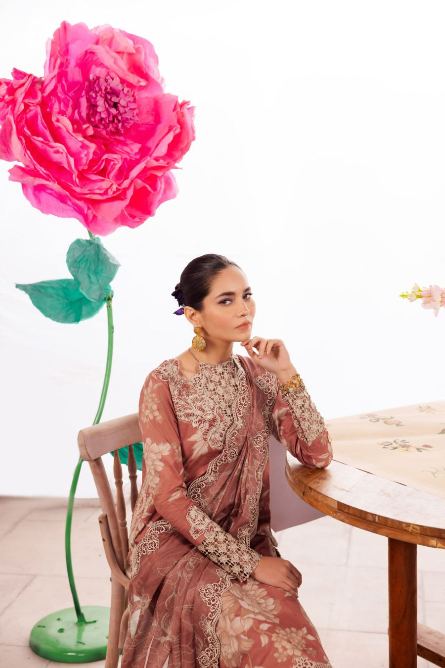 Iznik | Dahlia Embroidered Lawn | DL-12 - by - Libasekhas UK - Registered Vendor of : Iznik - 100% Original Designer Dresss