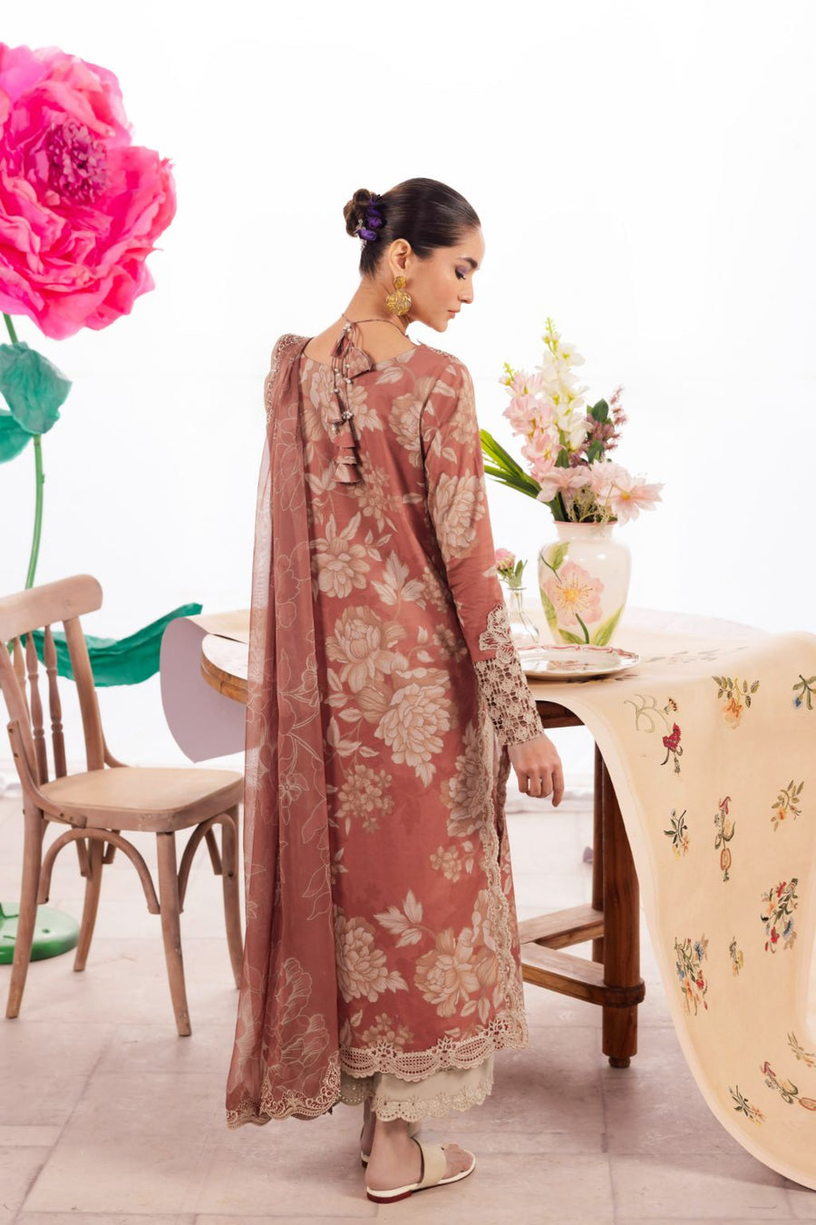 Iznik | Dahlia Embroidered Lawn | DL-12 - by - Libasekhas UK - Registered Vendor of : Iznik - 100% Original Designer Dresss