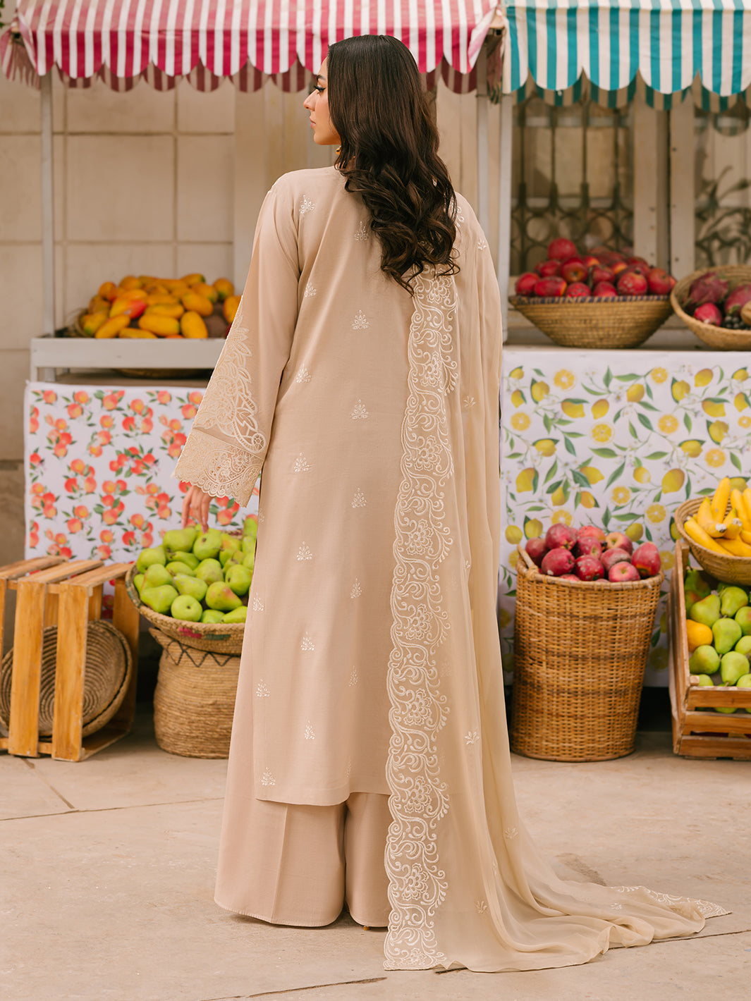 Mahnur | Mahrukh Eid Edit 24 | JADE ELEGANCE - by - Libasekhas UK - Registered Vendor of : Mahnur - 100% Original Designer Dresss