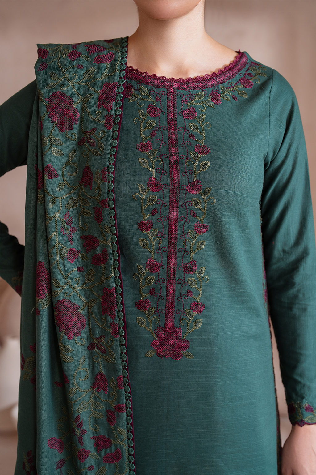 Iznik | Exclusive Winter | UE-370 - by - Libasekhas UK - Registered Vendor of : Iznik - 100% Original Designer Dresss