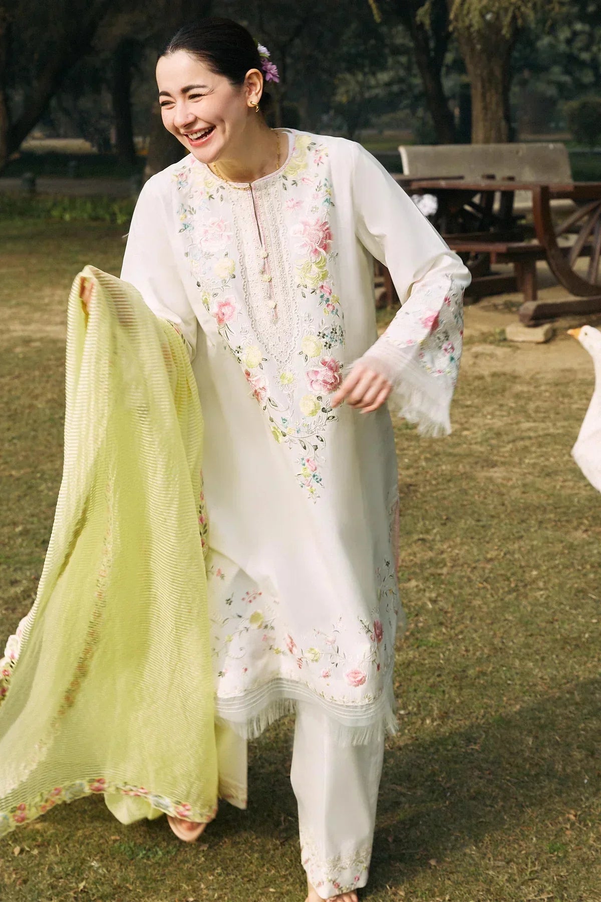 Zara Shahjahan | Coco Lawn 24 | JANAAN-7B - by - Libasekhas UK - Registered Vendor of : Zara Shahjahan - 100% Original Designer Dresss